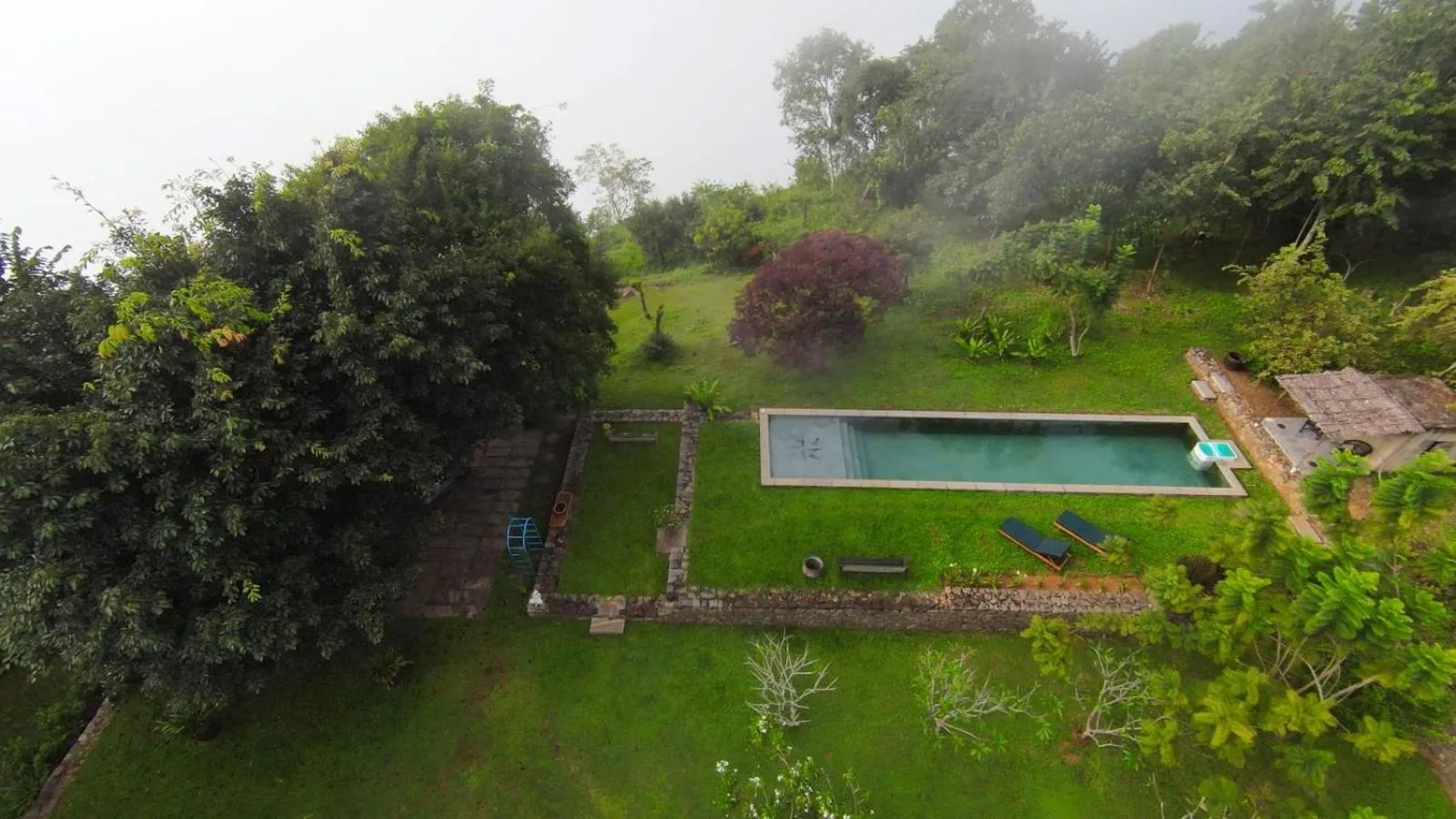 Swimming pool in Isla's Ridge - A CGH Earth SAHA Experience