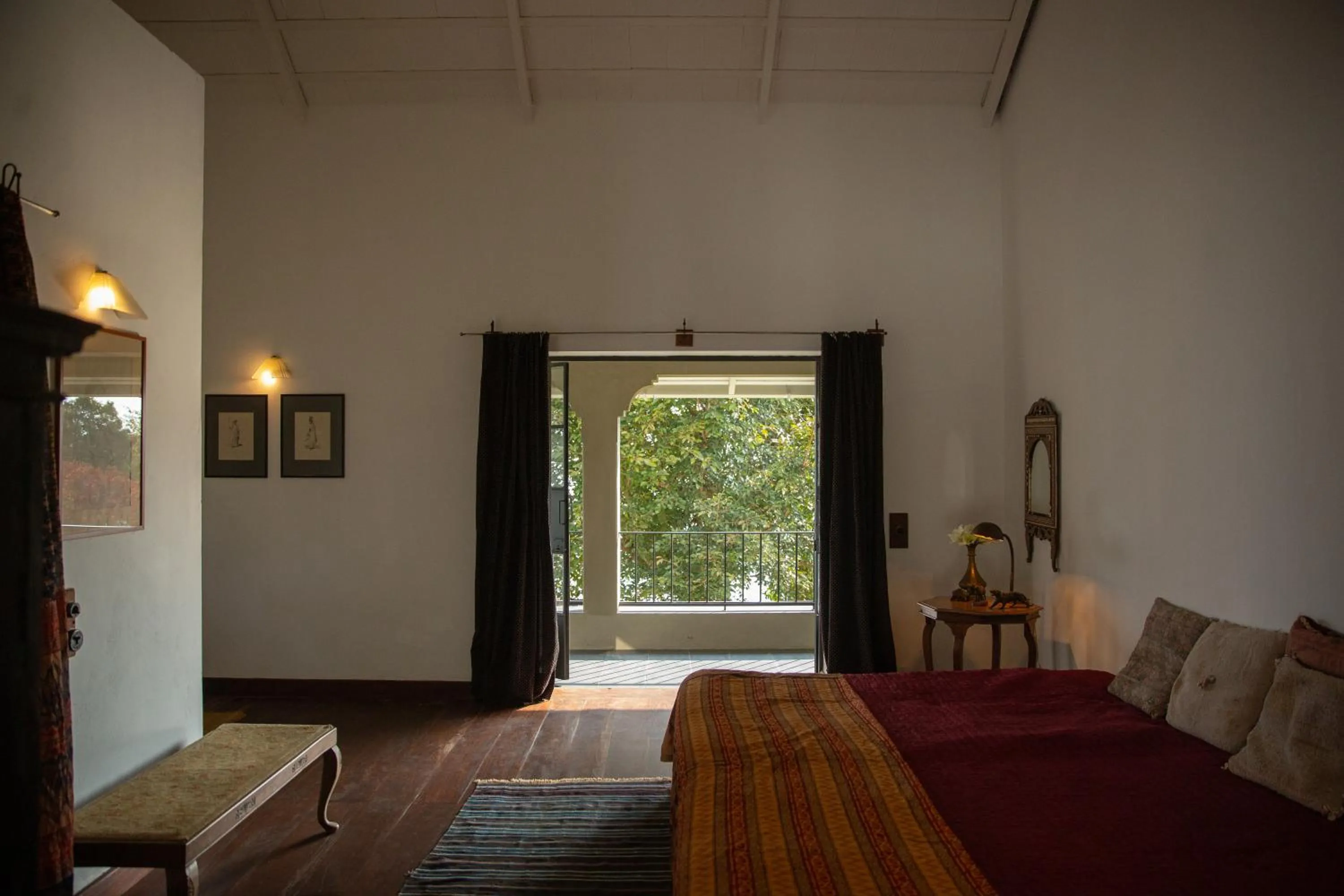 Bed in Isla's Ridge - A CGH Earth SAHA Experience