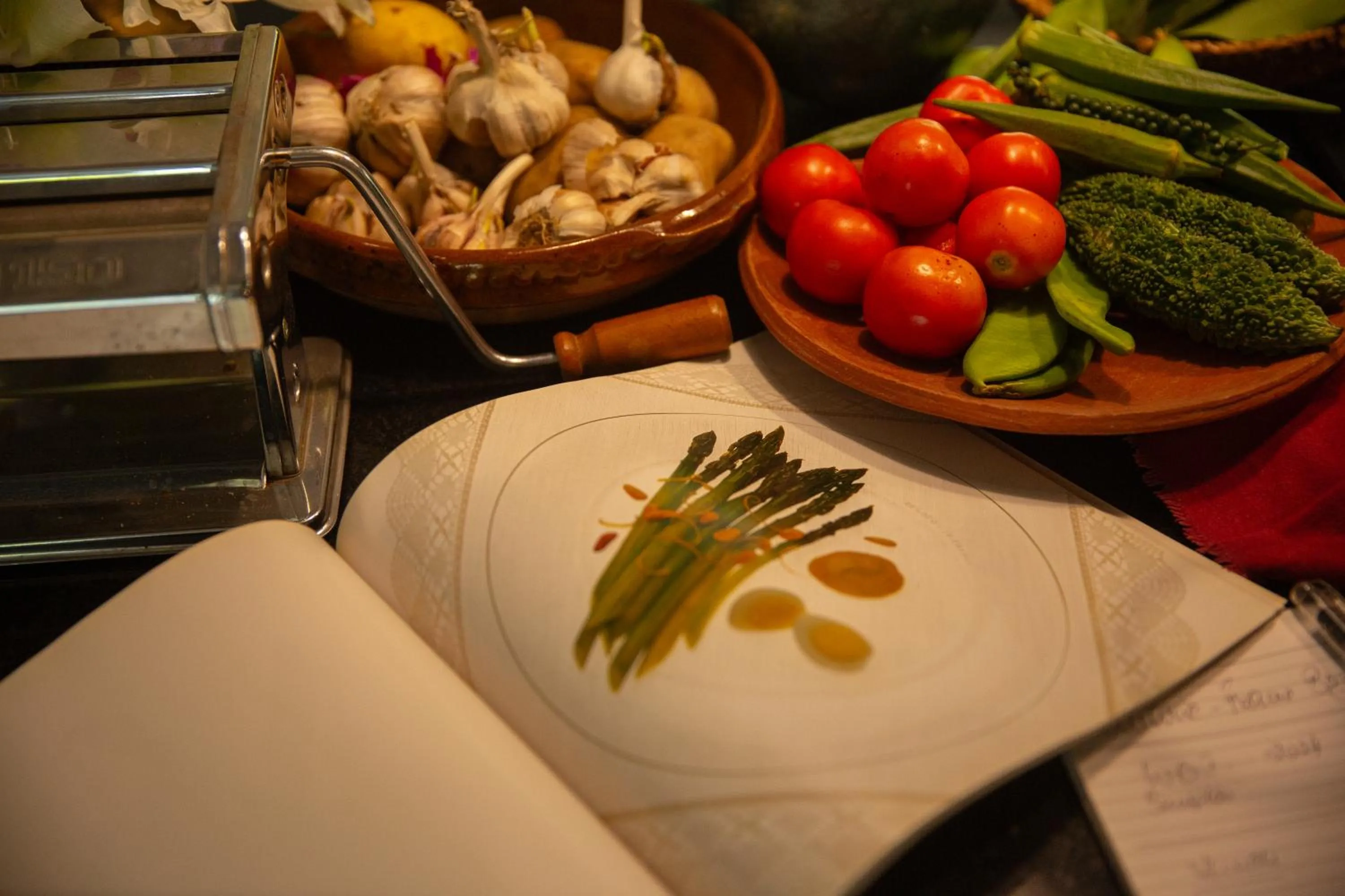 Food and drinks in Isla's Ridge - A CGH Earth SAHA Experience