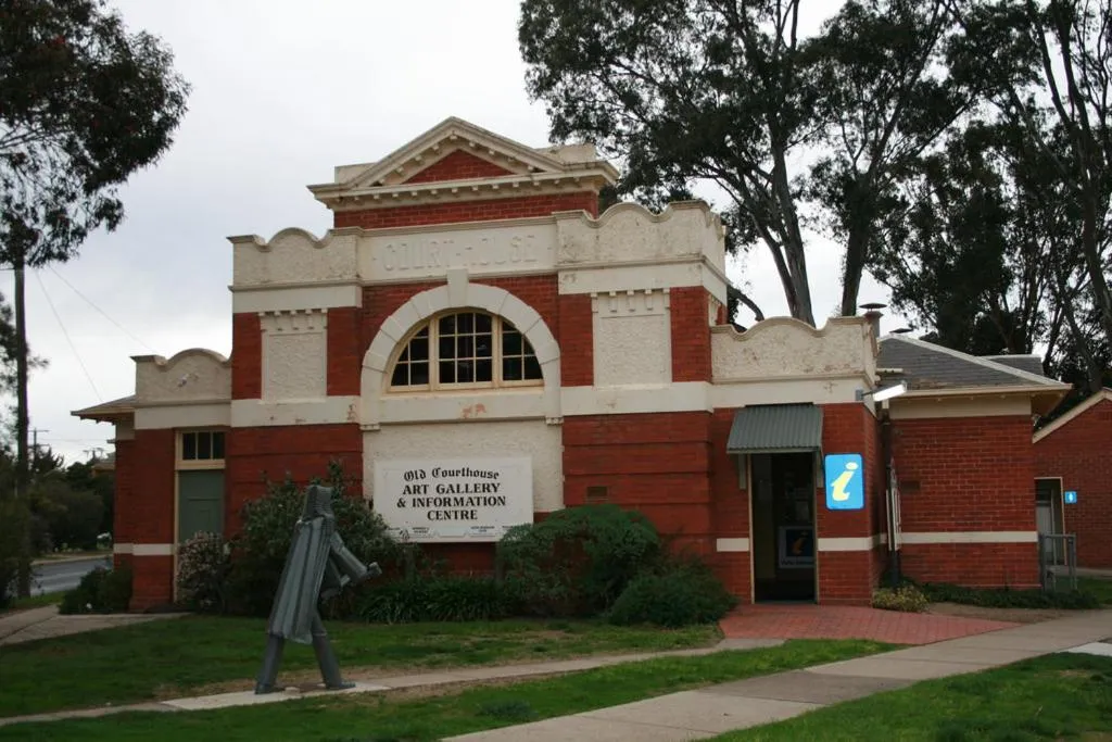 Nearby landmark in Seymour Motel