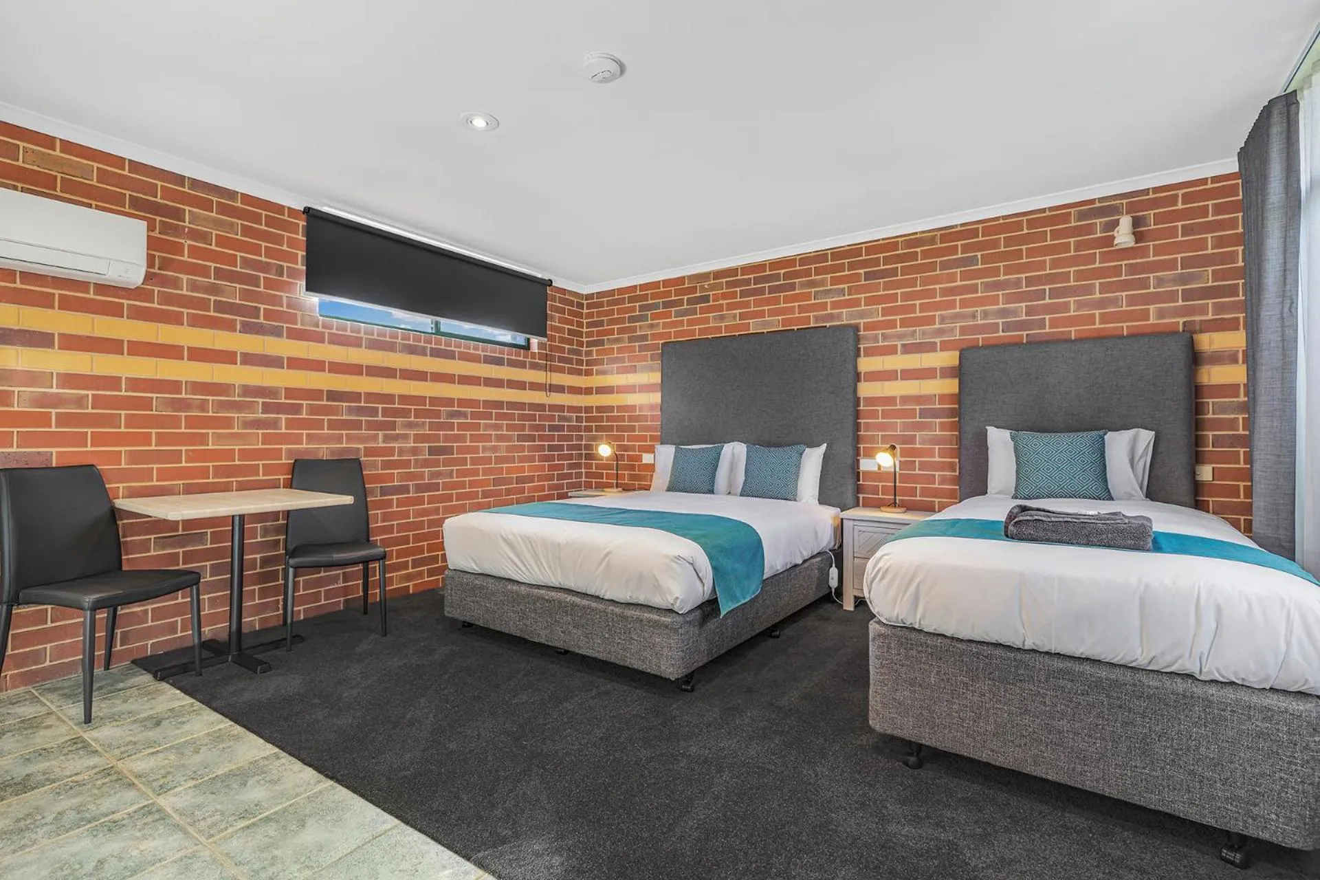 Bed in Rochester Motel