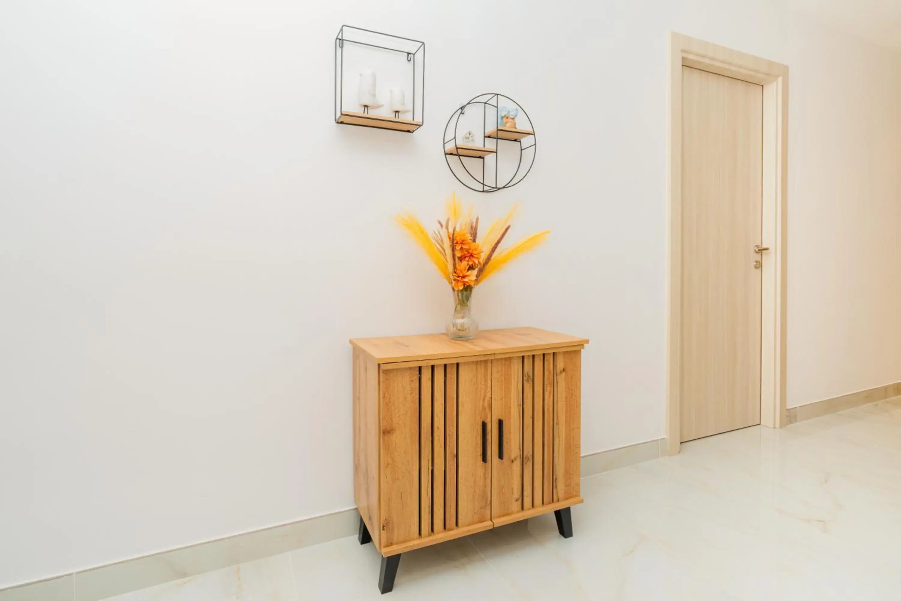 Dubai Marina - 1BHK Apartment Dubai Marina - 1BHK Apartment