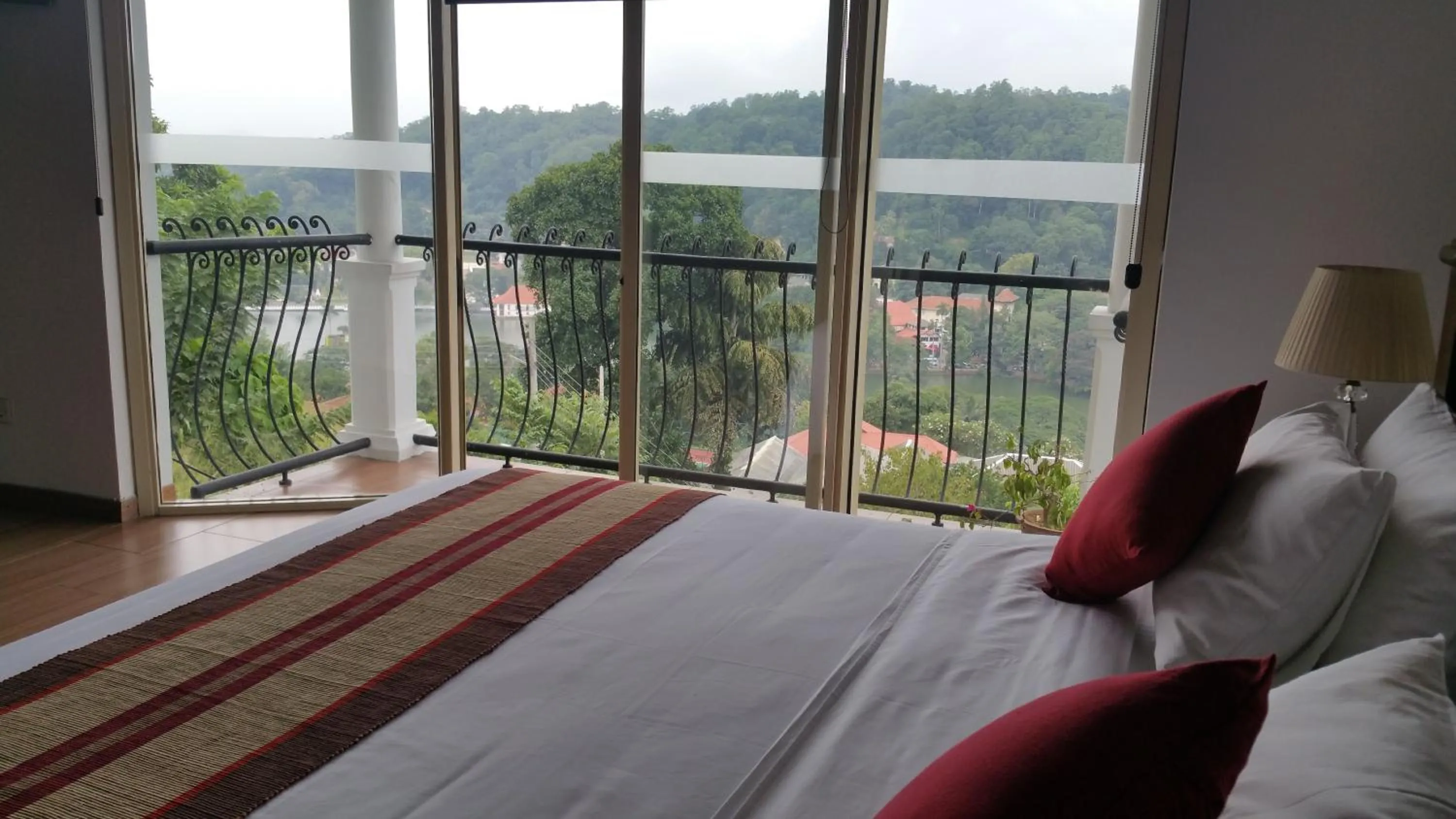 Photo of the whole room, Bed in 36 Bed & Breakfast