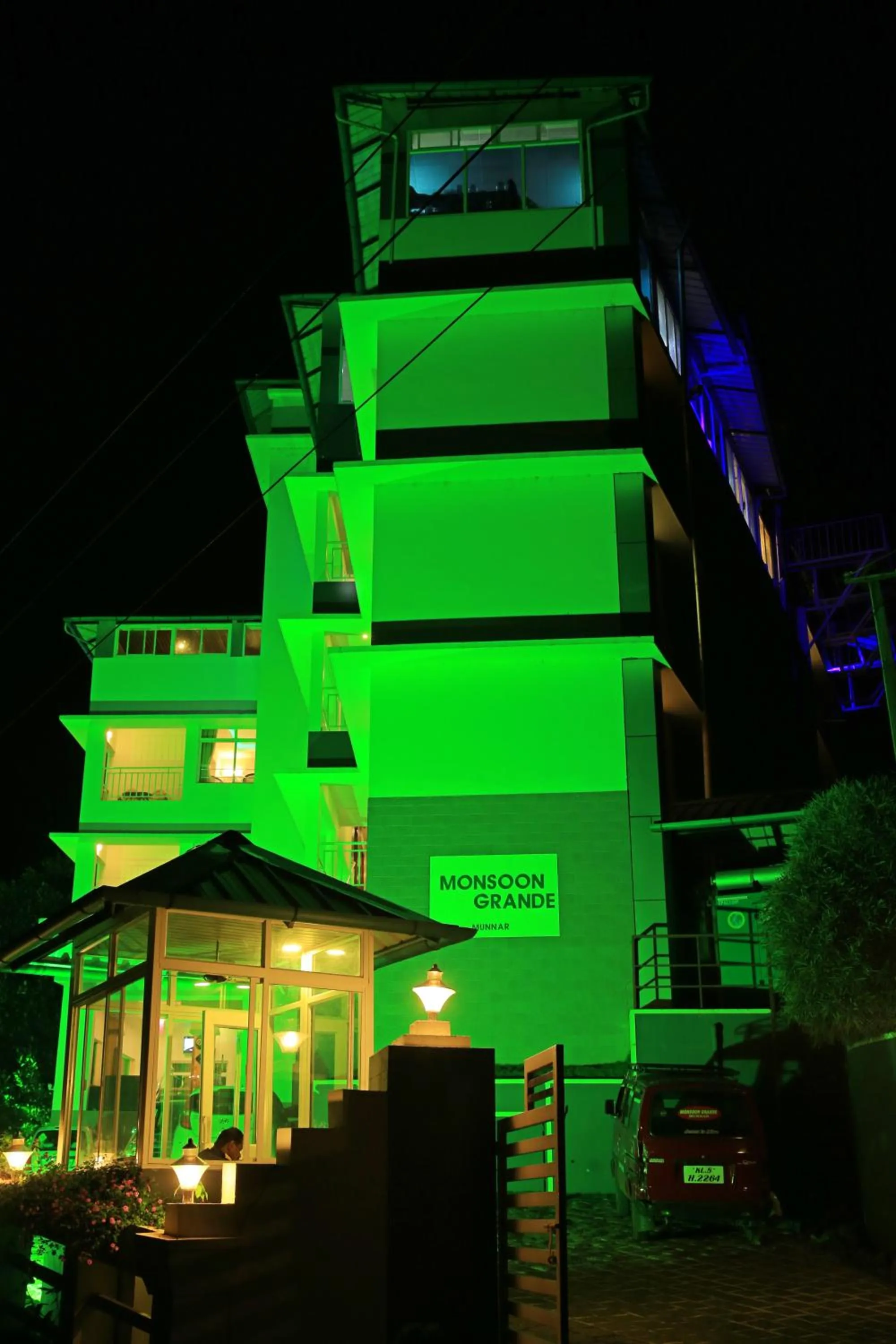 Property building in Monsoon Grande