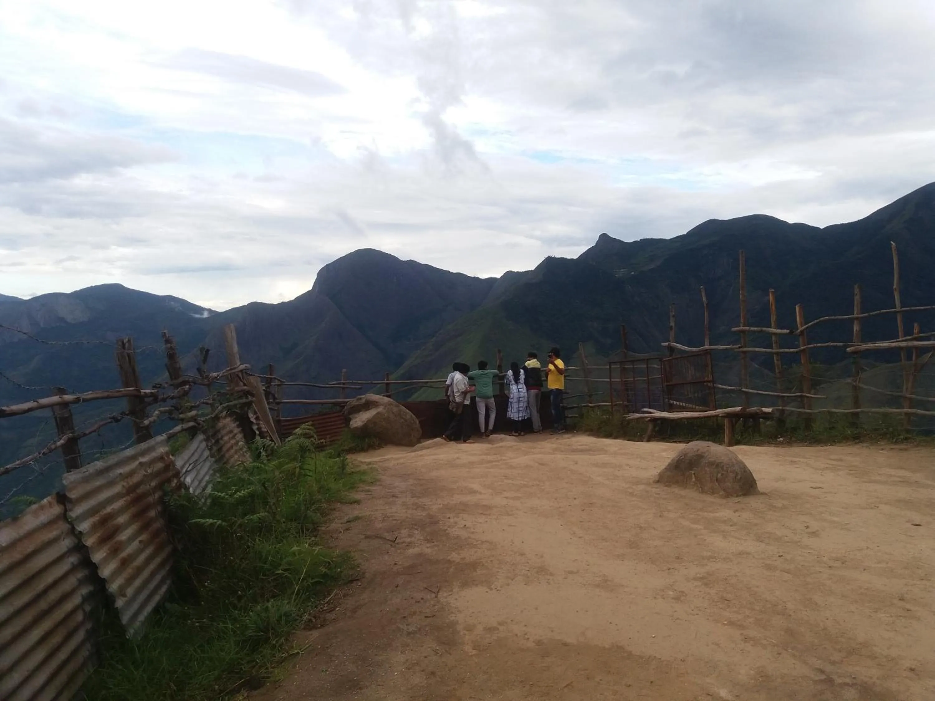 Hiking in Monsoon Grande