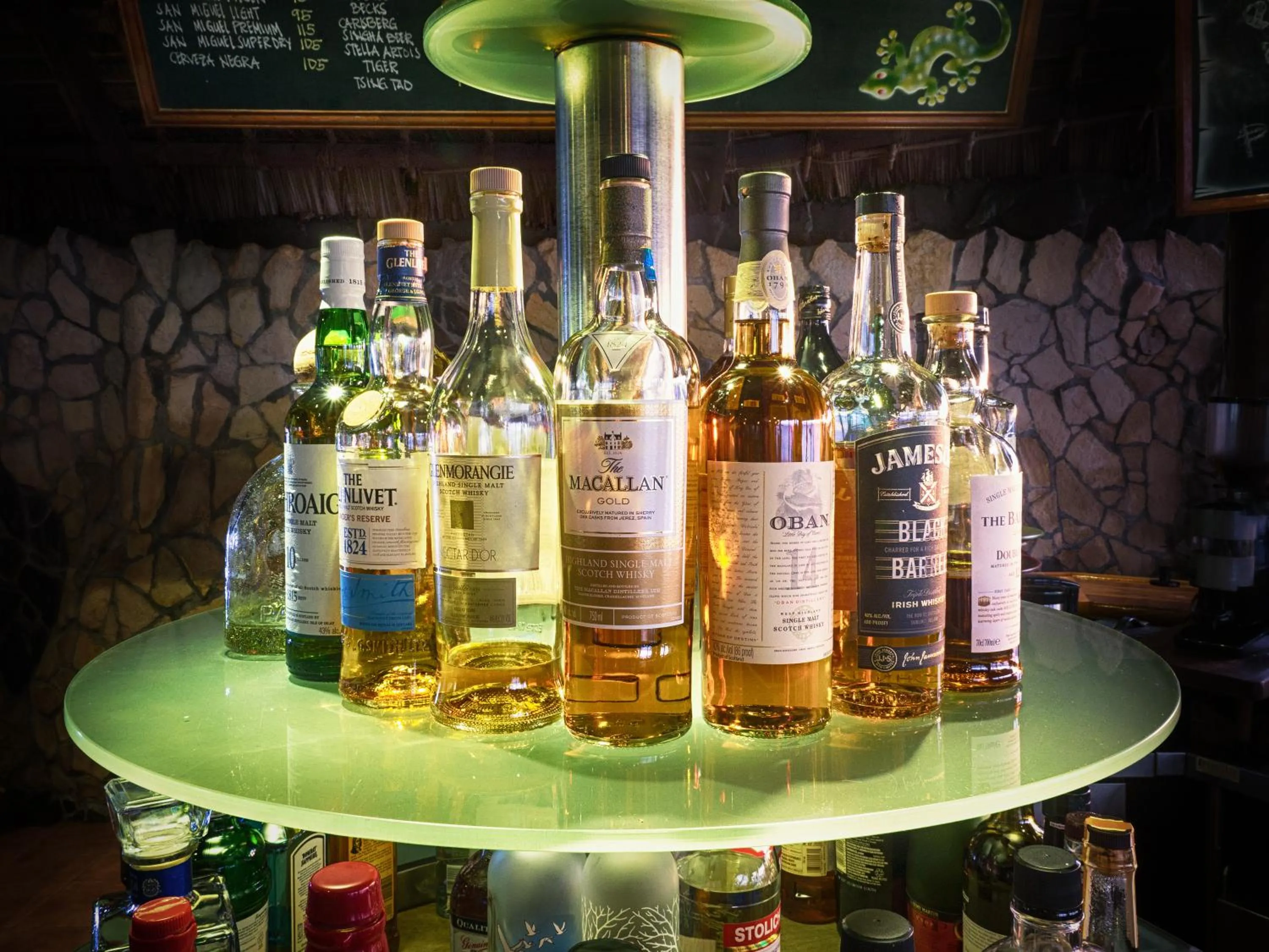 Property building in Atlantis Dive Resort Dumaguete