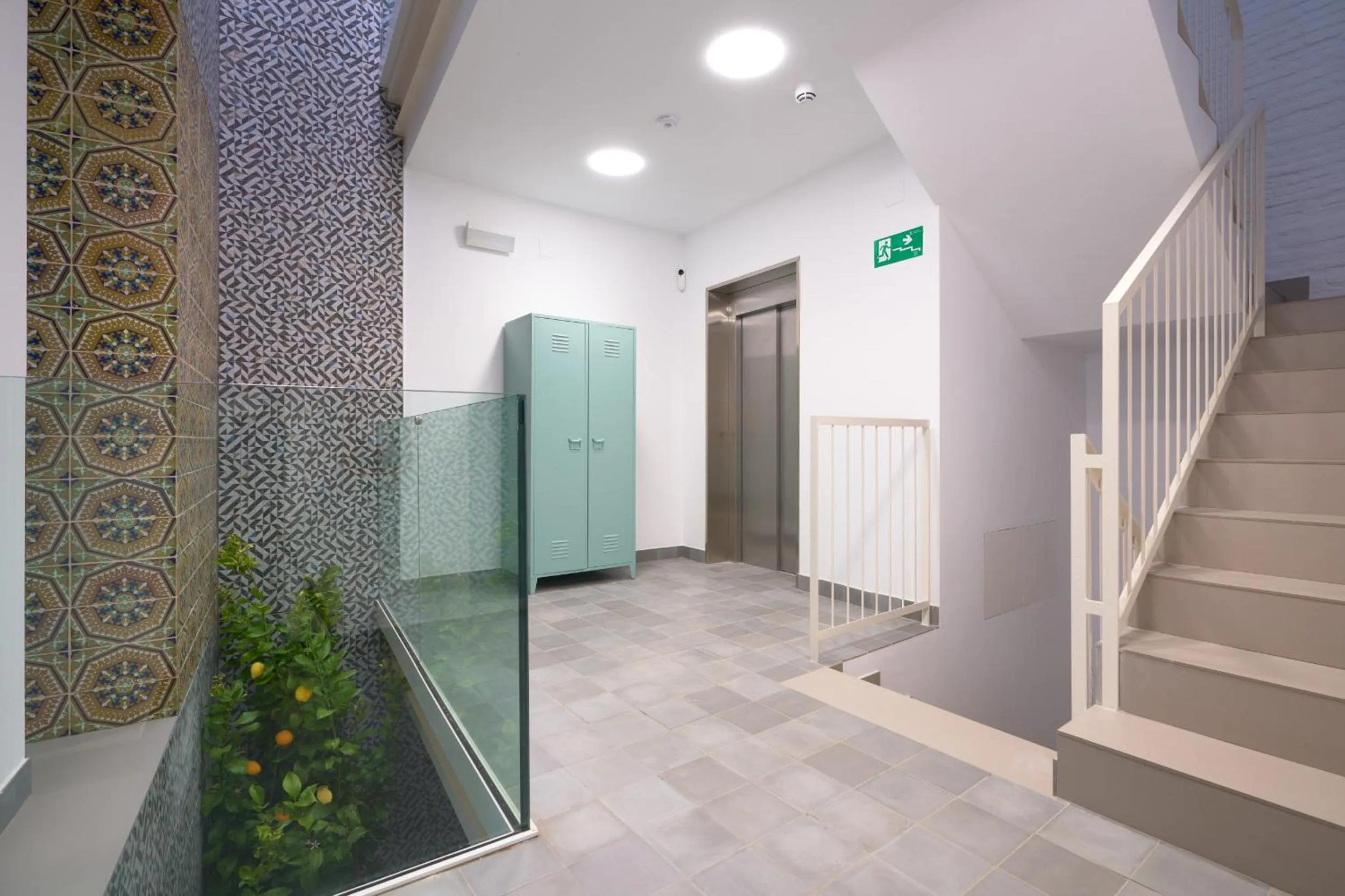 elevator in Naranjas y Limones, by Homing U