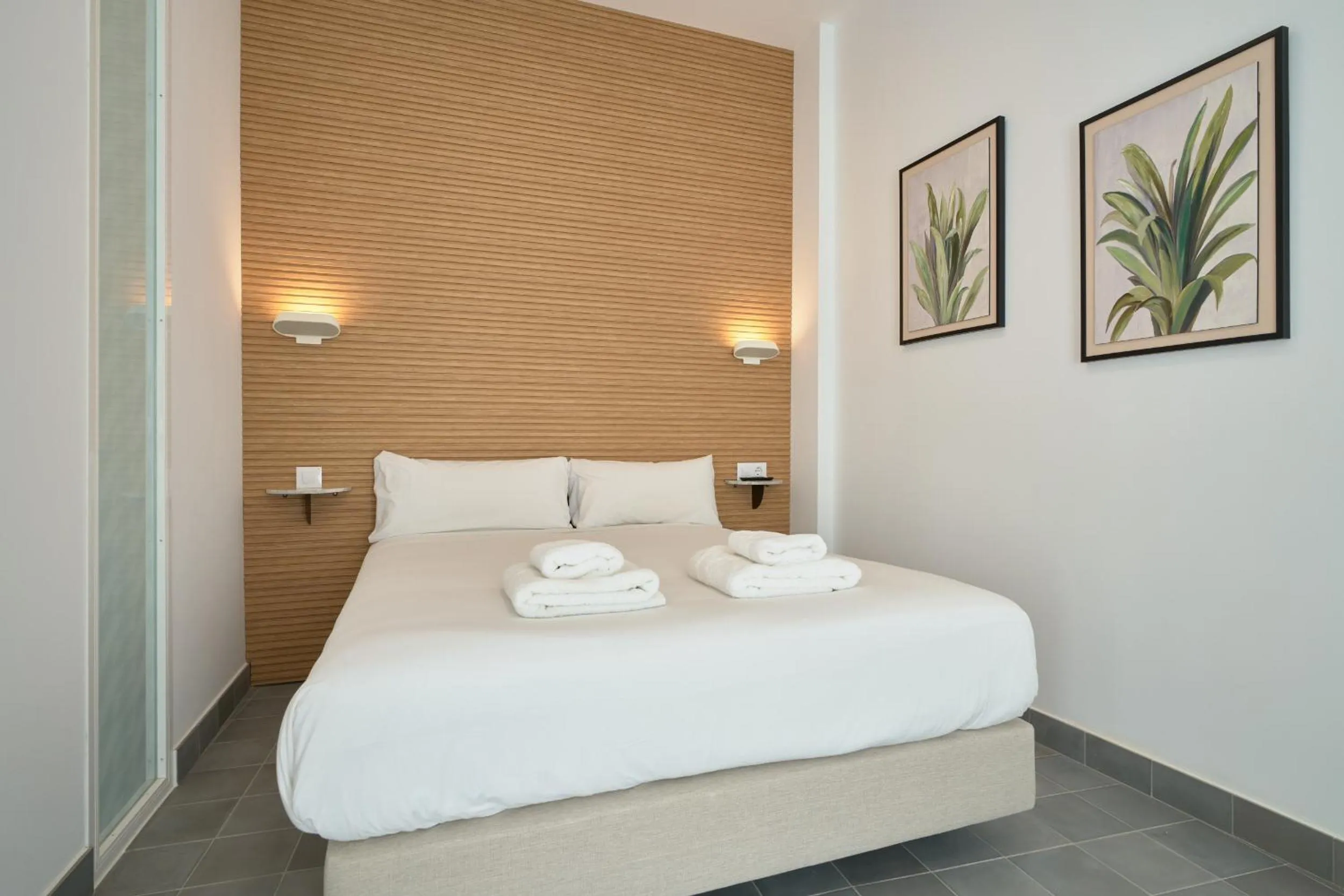 Bed in Naranjas y Limones, by Homing U