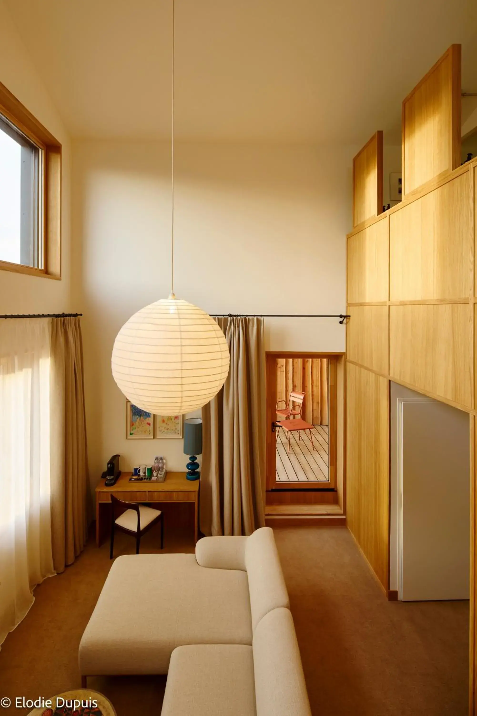 Photo of the whole room, Bed in Grand Mess Clermont-Ferrand Photo of the whole room, Bed in Grand Mess Clermont-Ferrand