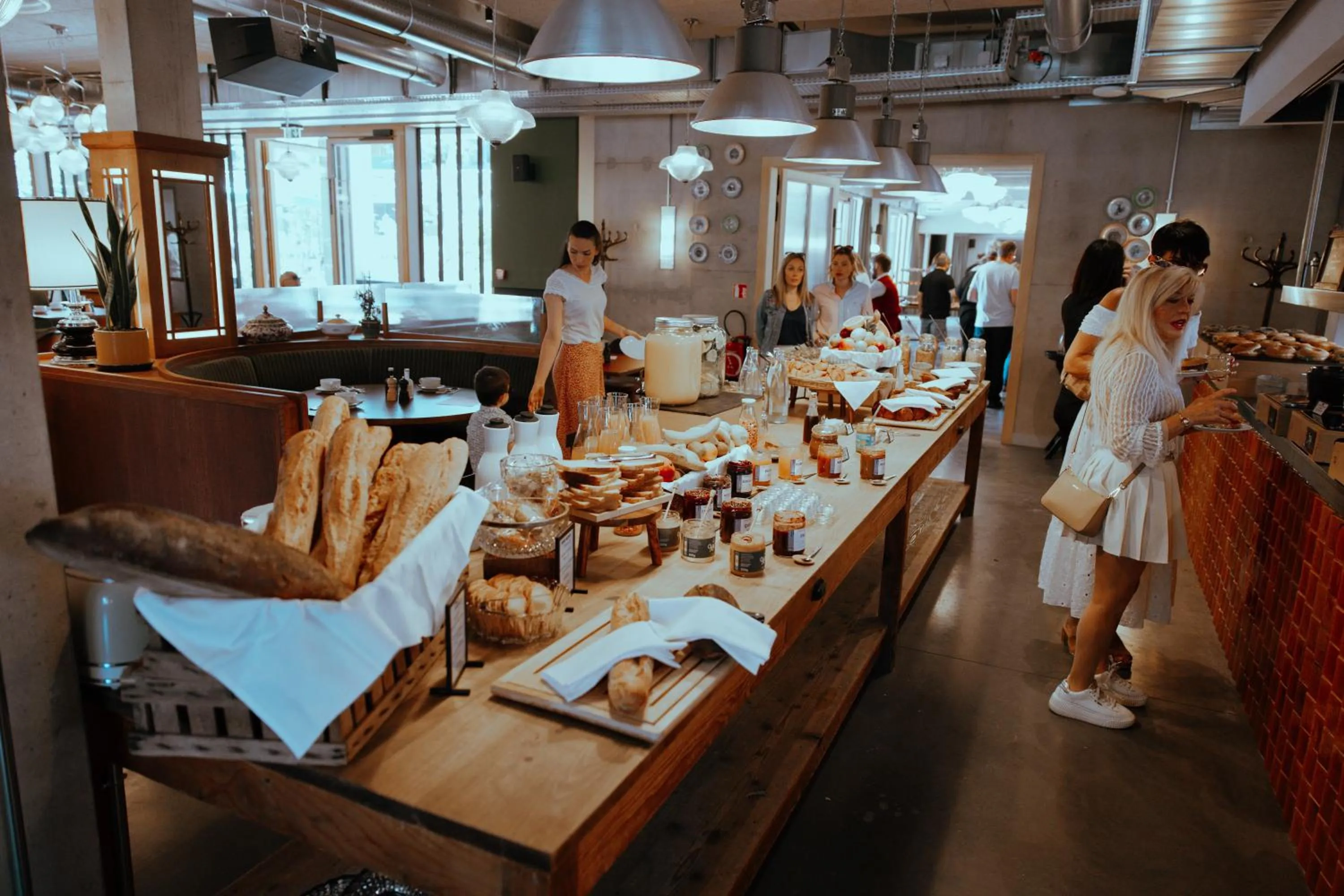 Breakfast in Grand Mess Clermont-Ferrand