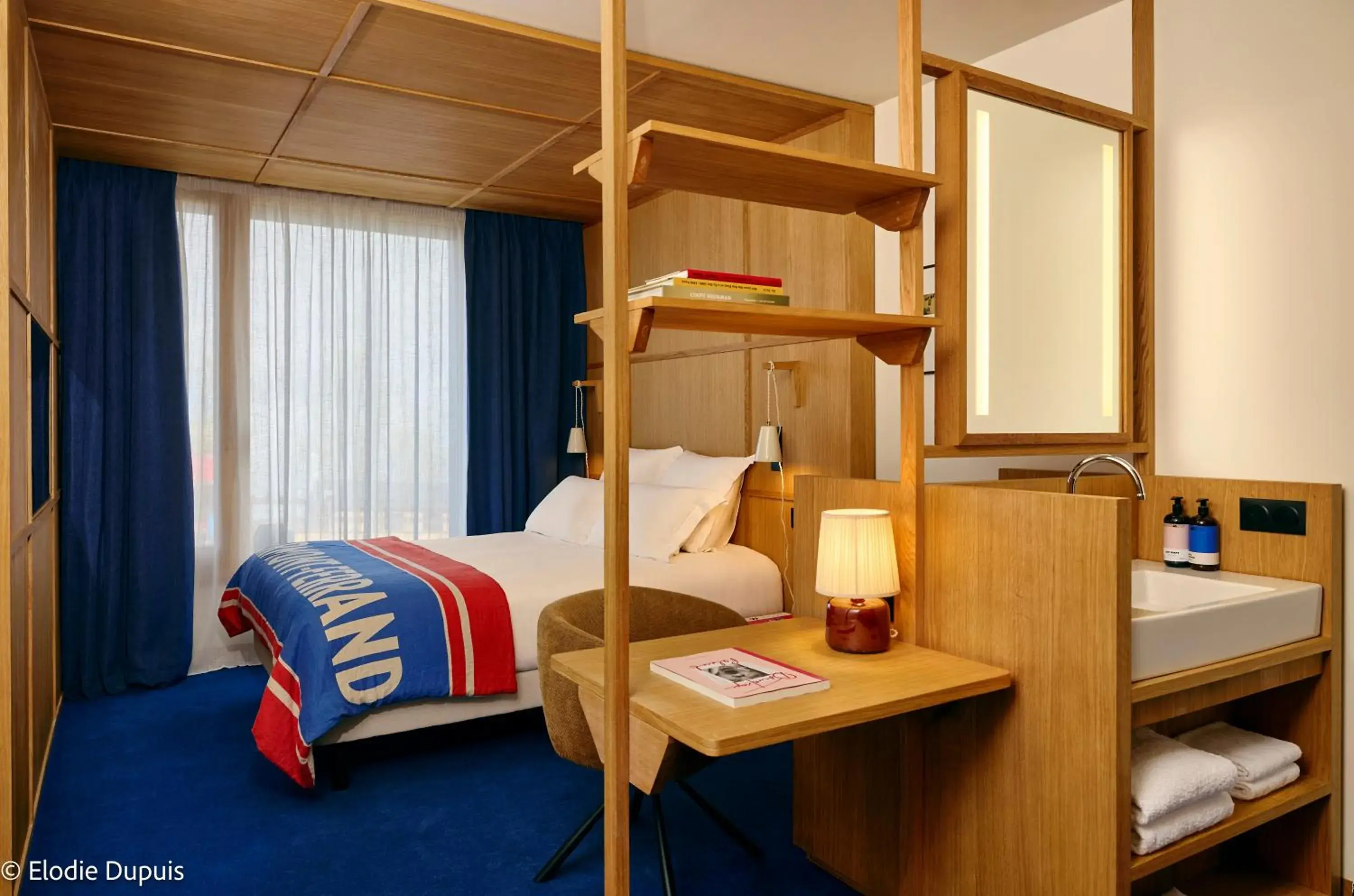 Photo of the whole room, Bed in Grand Mess Clermont-Ferrand Photo of the whole room, Bed in Grand Mess Clermont-Ferrand