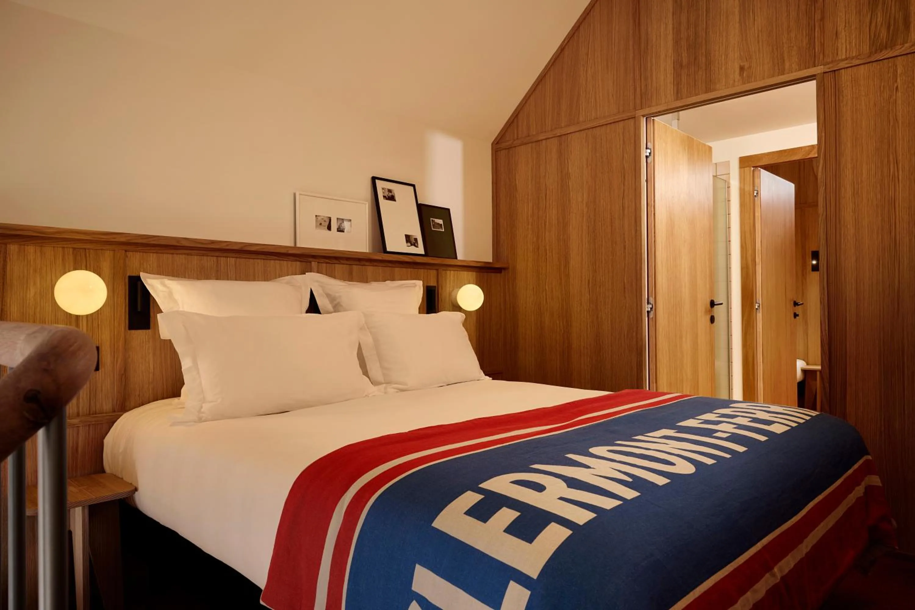 Bedroom, Bed in Grand Mess Clermont-Ferrand