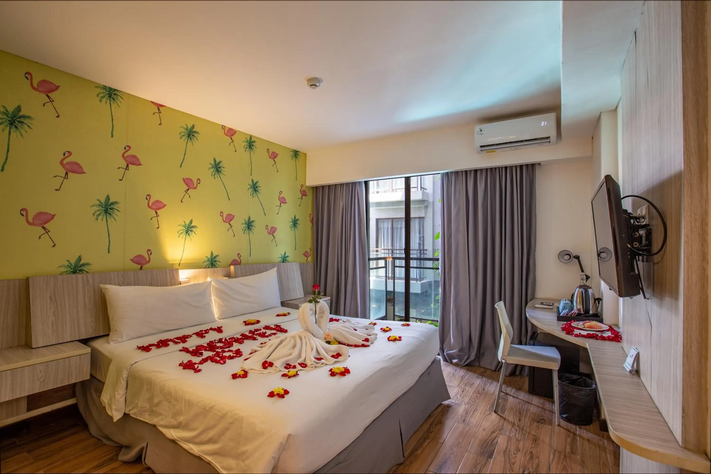 Bed in Liberta Seminyak Hotel