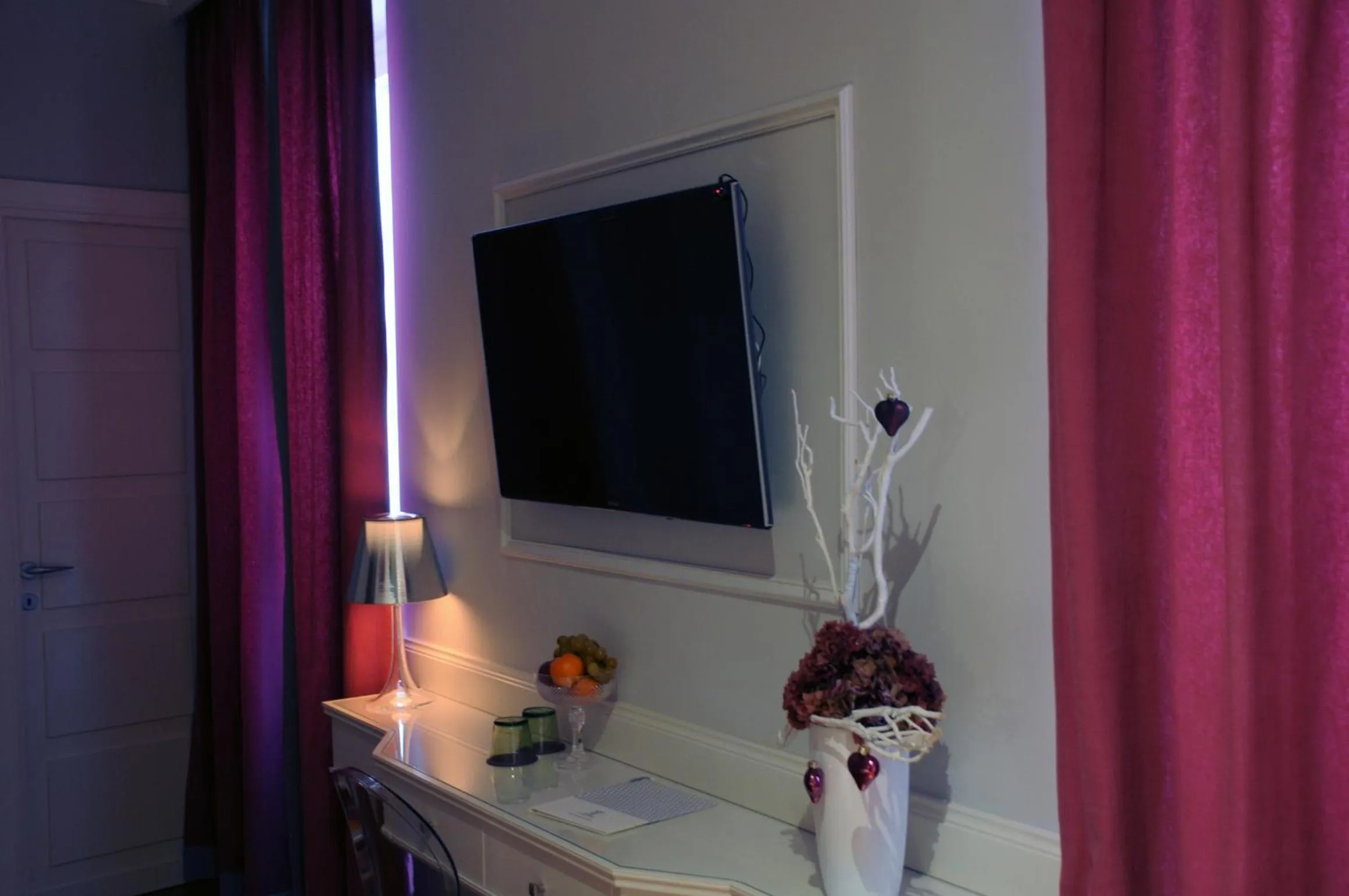 Bedroom in Suite Fontana di Trevi