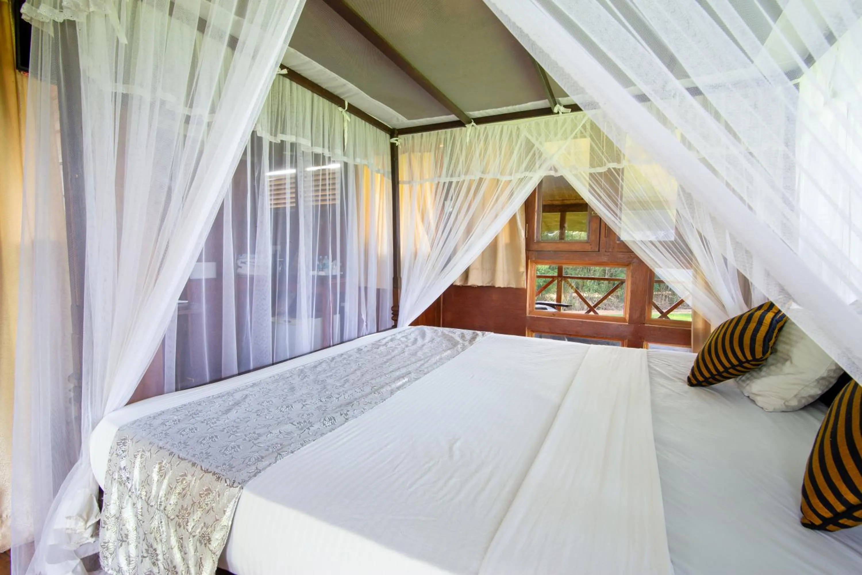 Bedroom, Bed in The Hideout Sigiriya