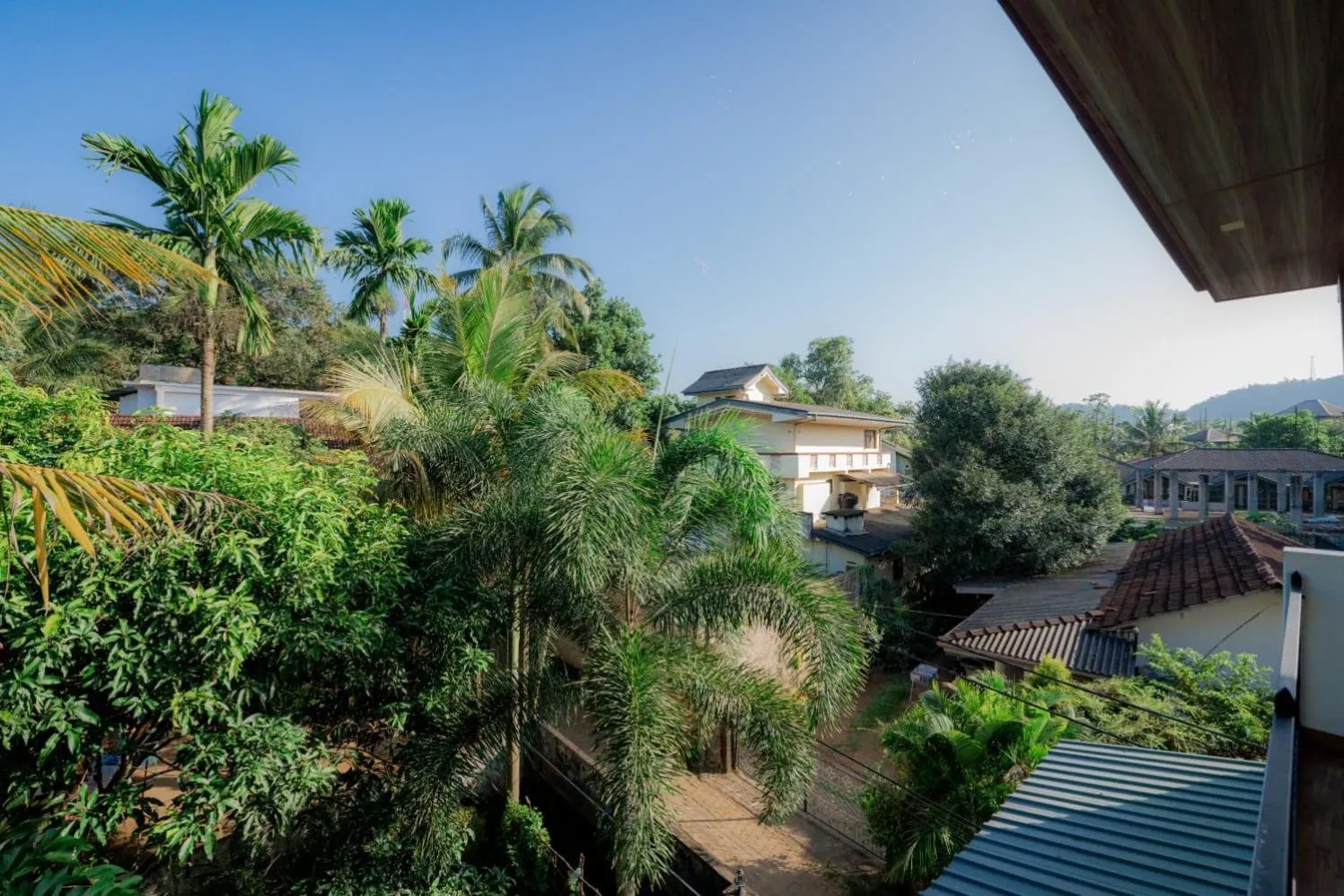 Suwani Pinnawala Homestay