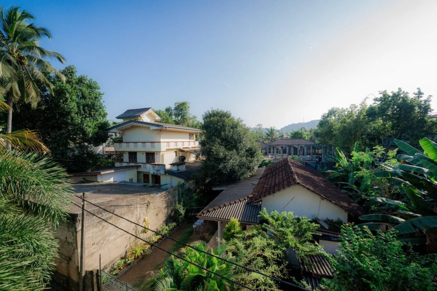 Suwani Pinnawala Homestay