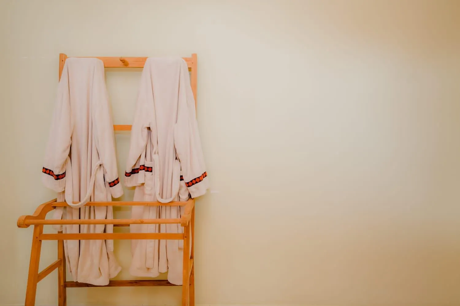 Bed in Suwani Pinnawala Homestay