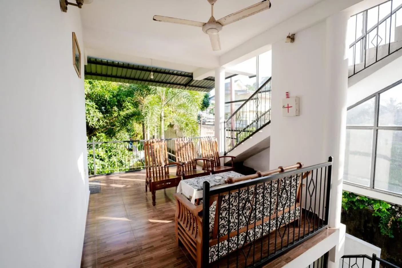 Suwani Pinnawala Homestay