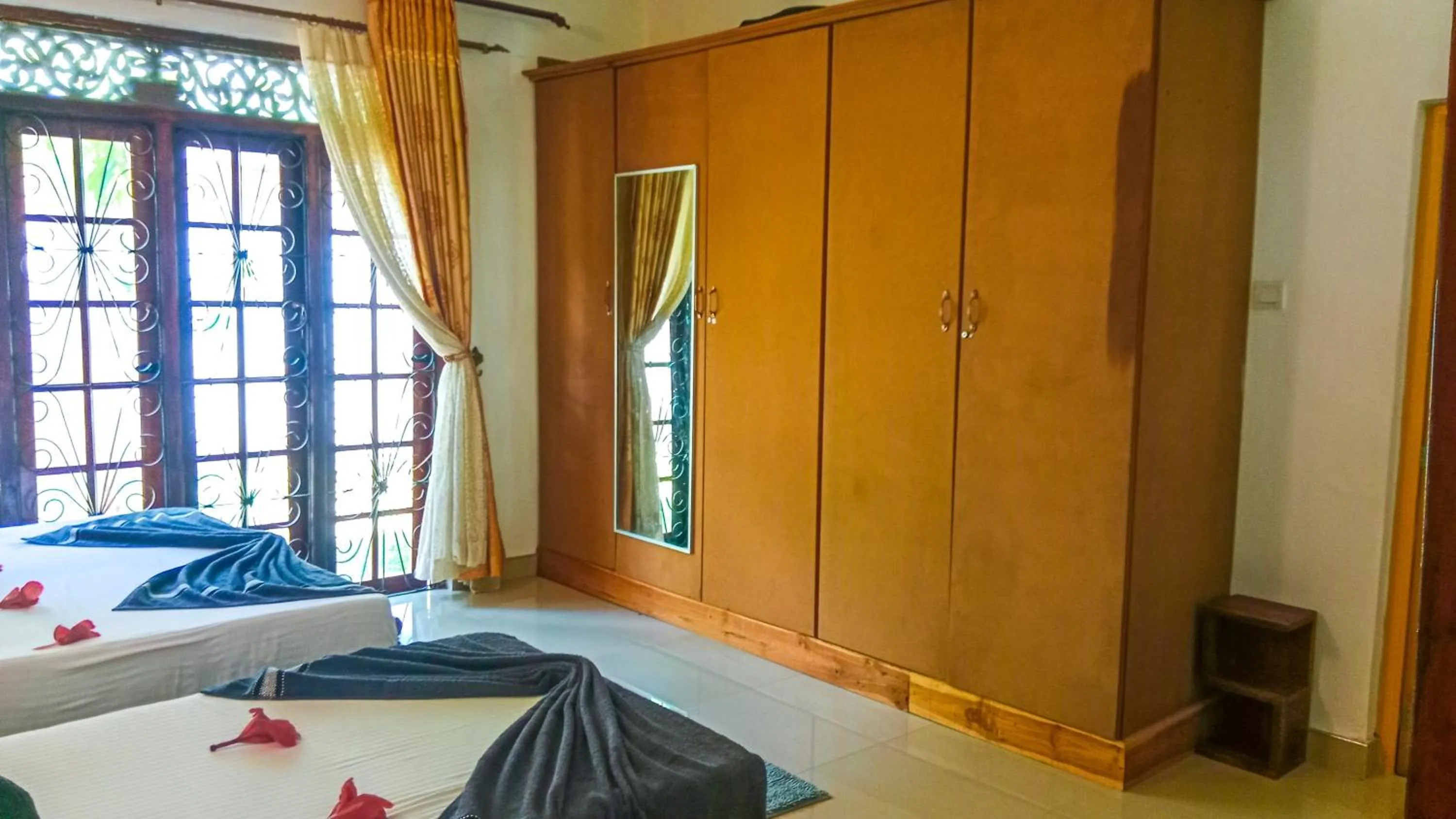 Bed in Sigiri Thilanka Rest Sigiriya