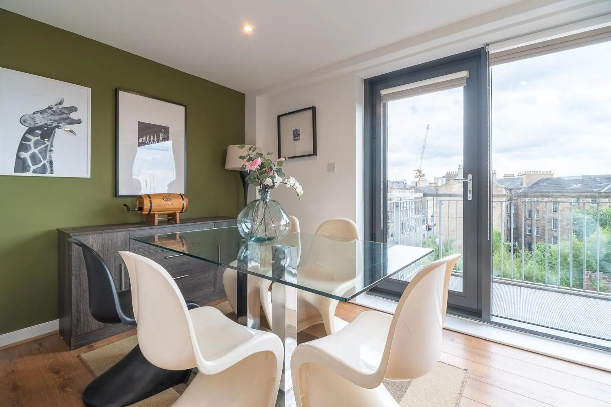 SECC Hydro Executive 7 Apartment