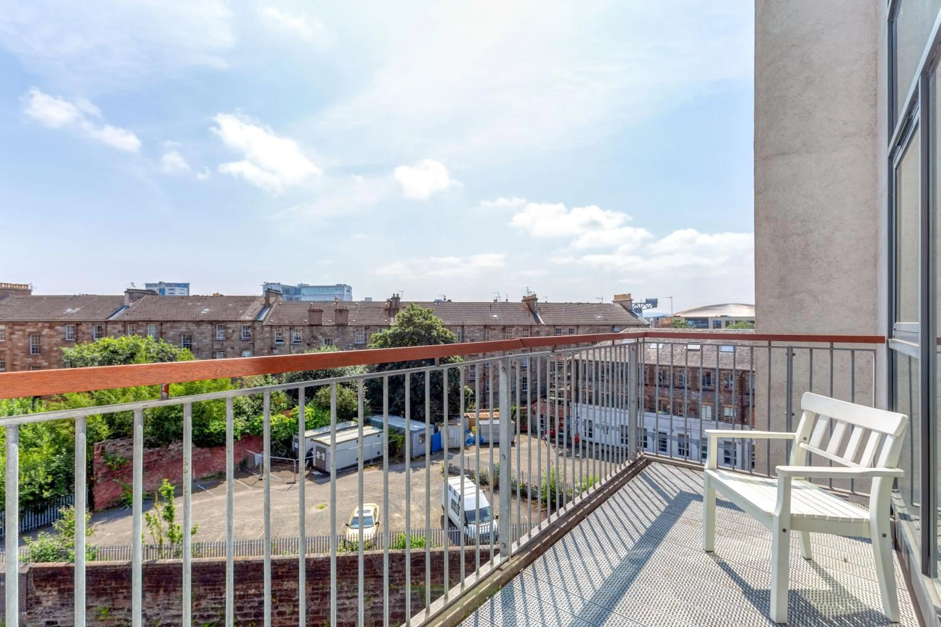 Balcony/Terrace in SECC Hydro Executive 7 Apartment