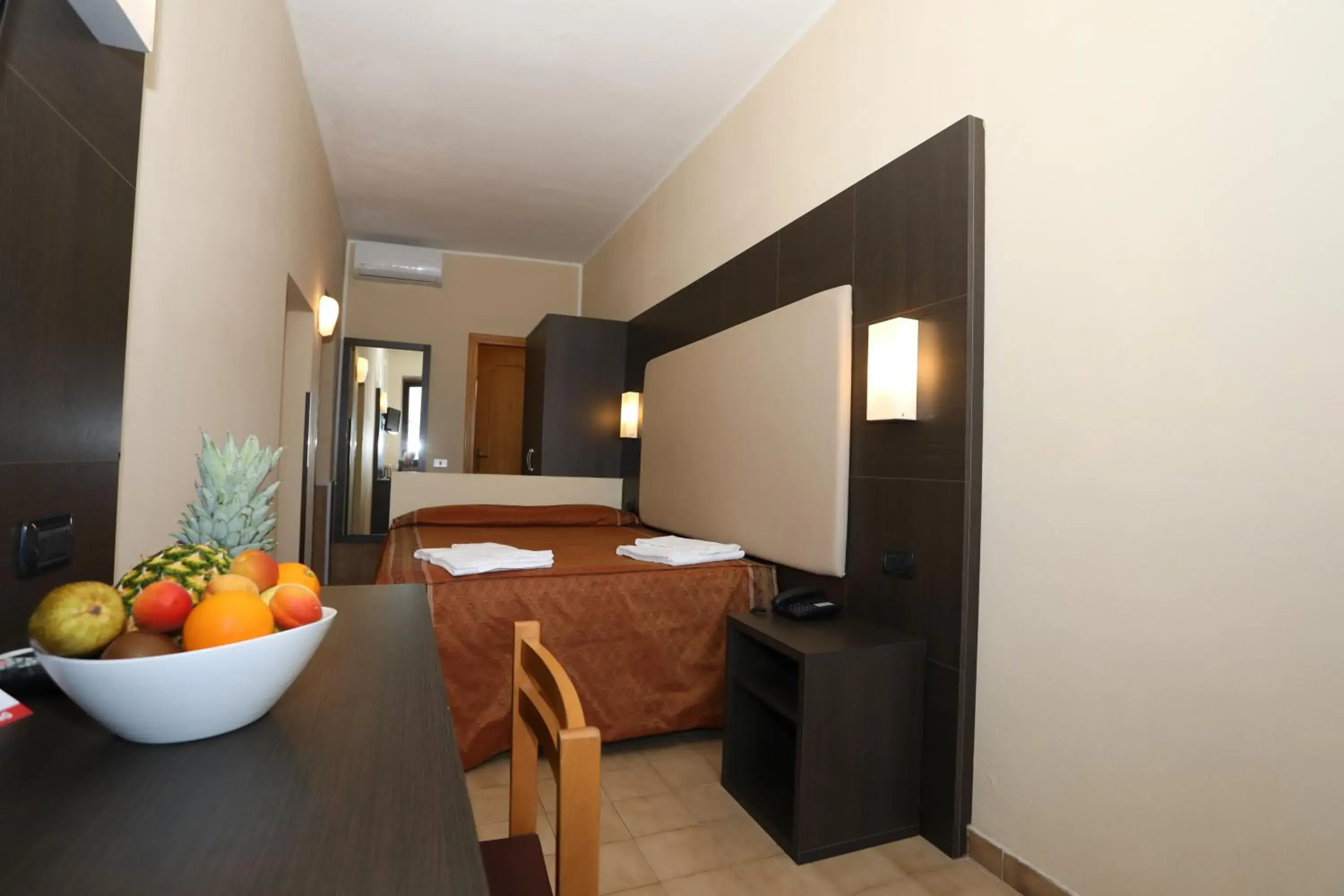 Economy Double Room in Taki Village Economy Double Room in Taki Village