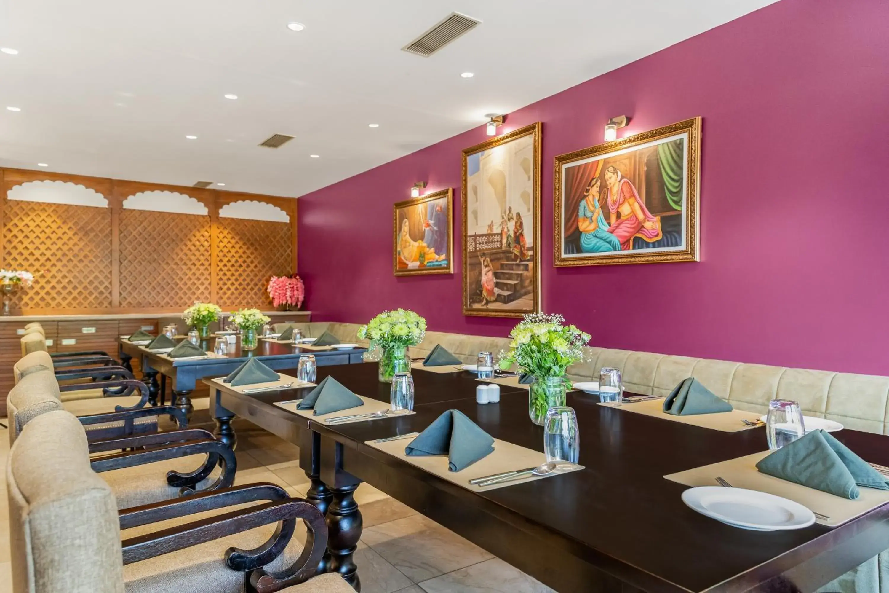 Restaurant/places to eat in Holiday Resort & Spa A Unit of S Poddar Group Restaurant/places to eat in Holiday Resort & Spa A Unit of S Poddar Group