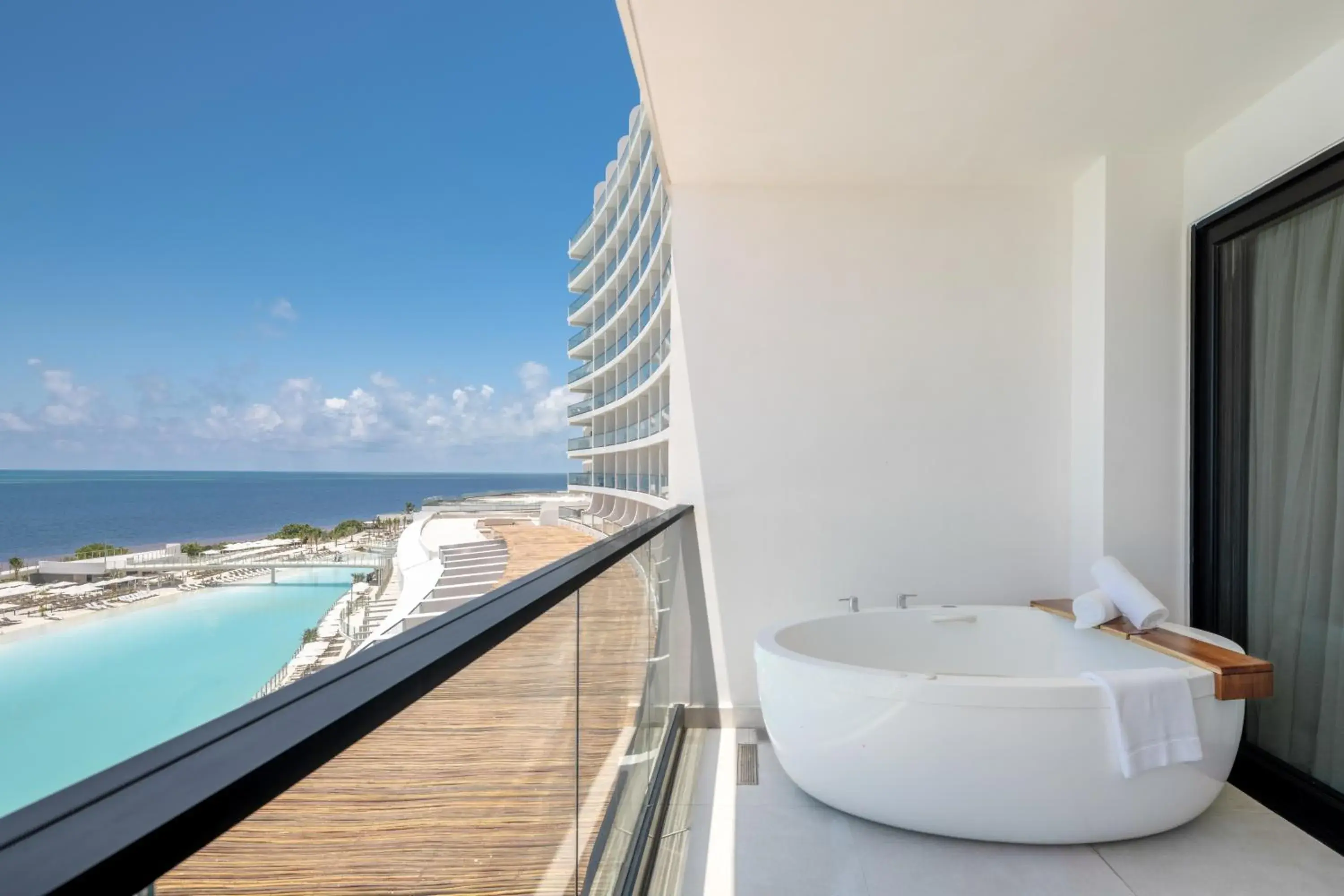 Sea view in AVA Resort Cancun - All Inclusive Sea view in AVA Resort Cancun - All Inclusive