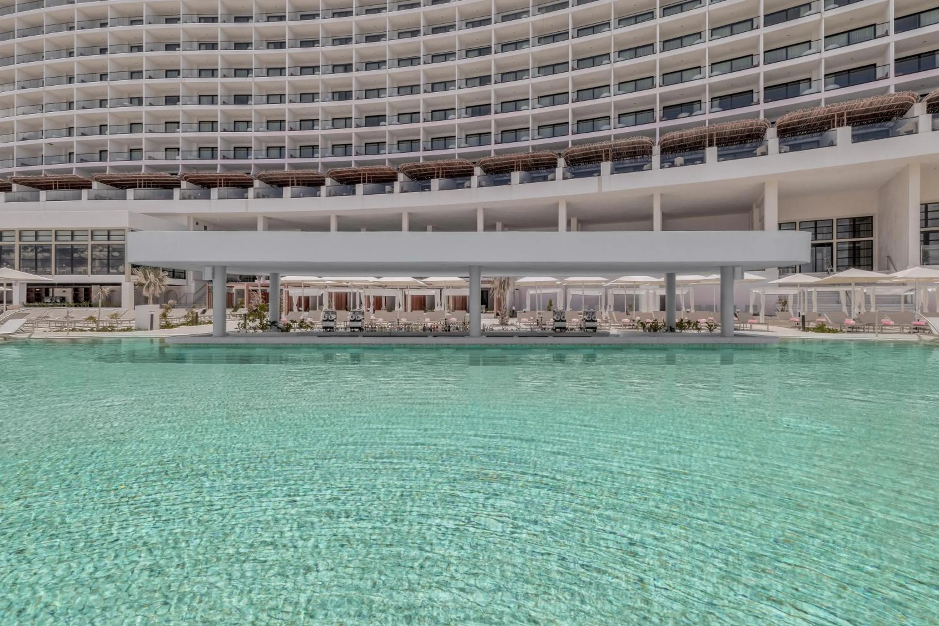 Swimming pool in AVA Resort Cancun - All Inclusive