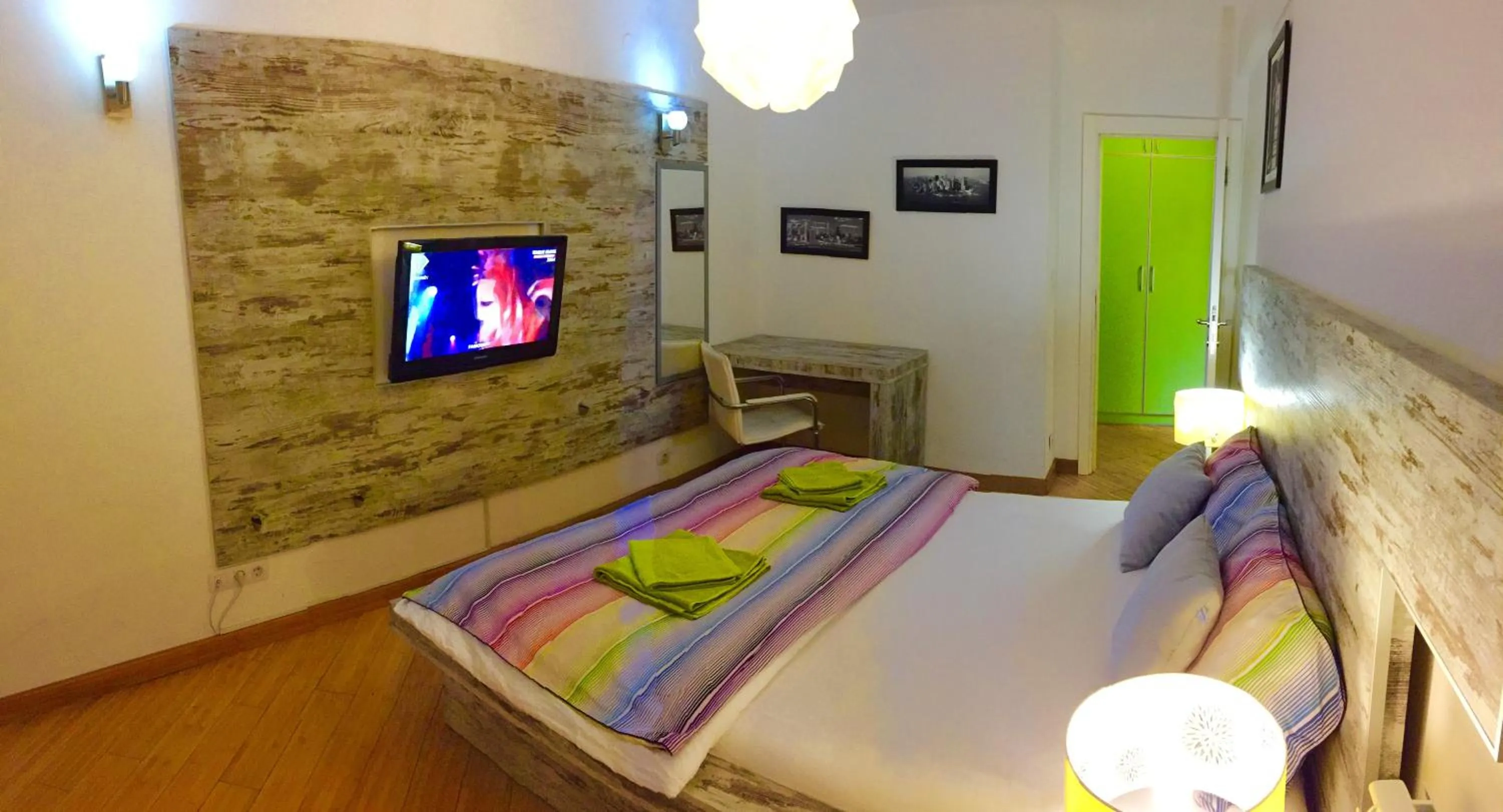 Bedroom, Bed in Vip apartment Beograd