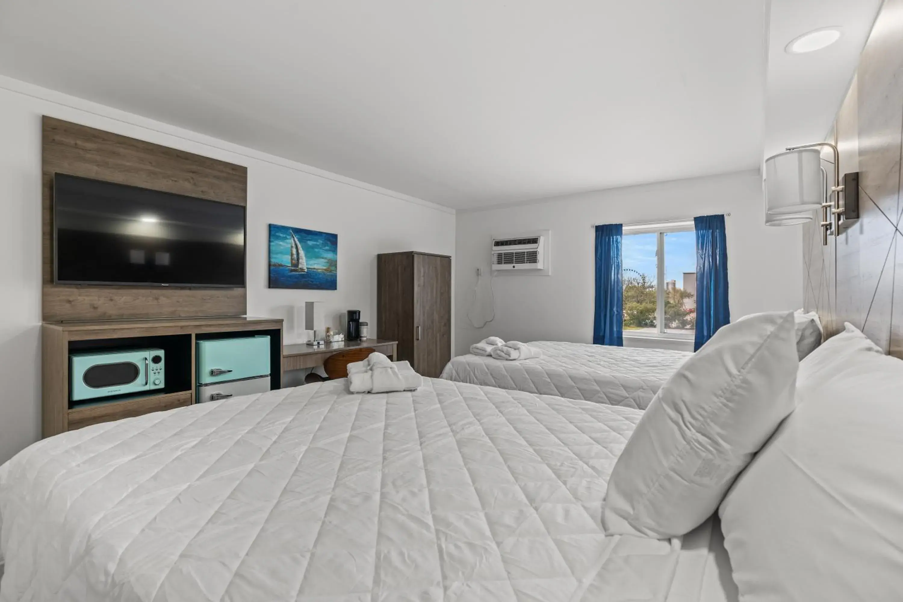 Standard Queen Room in Fin's Inn Standard Queen Room in Fin's Inn