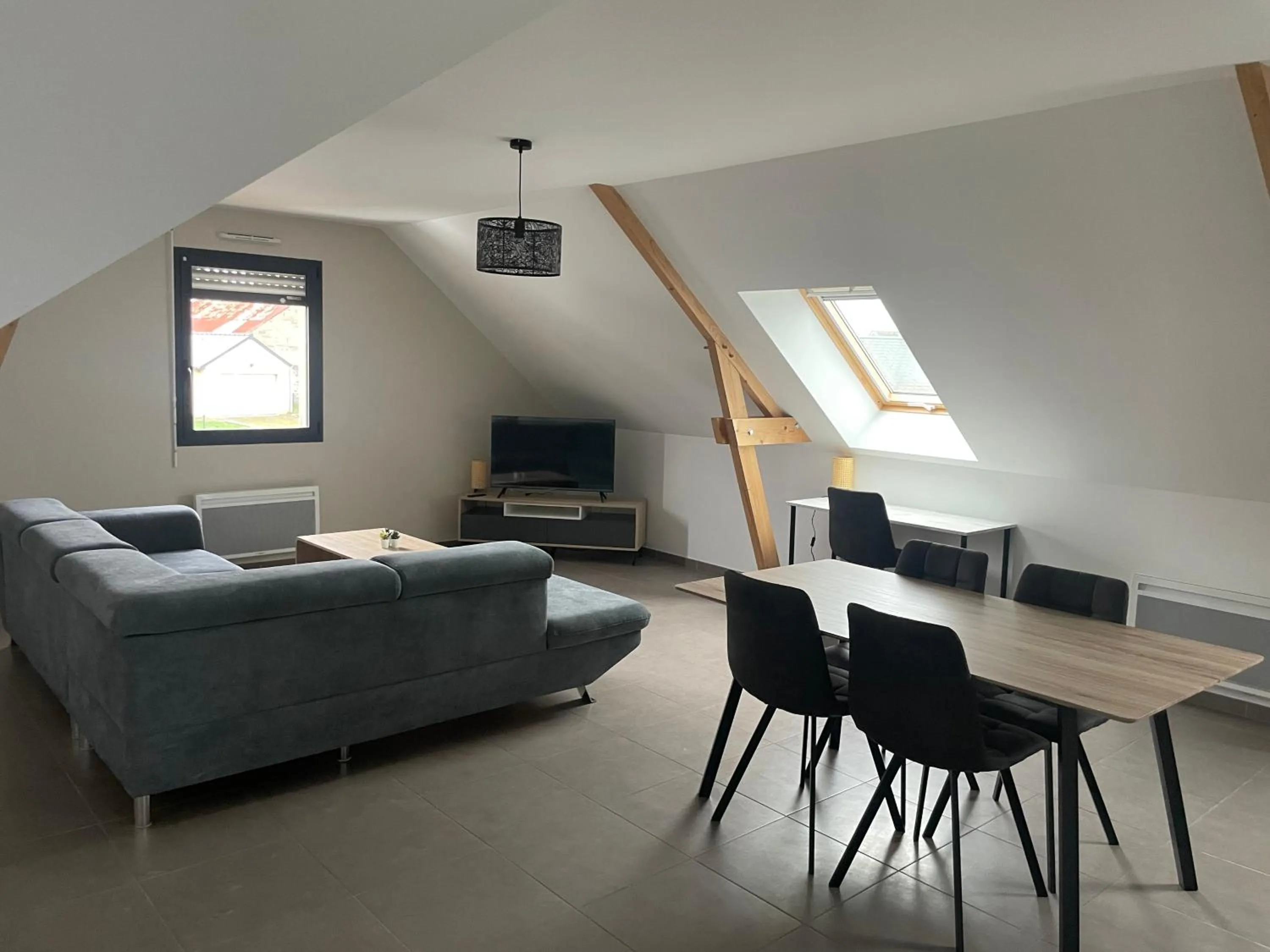 TV and multimedia in Ducey Appart'Hôtel - Les Rivières