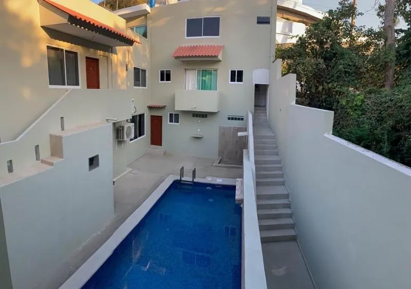 Swimming pool in Royal Pacífico Manzanillo