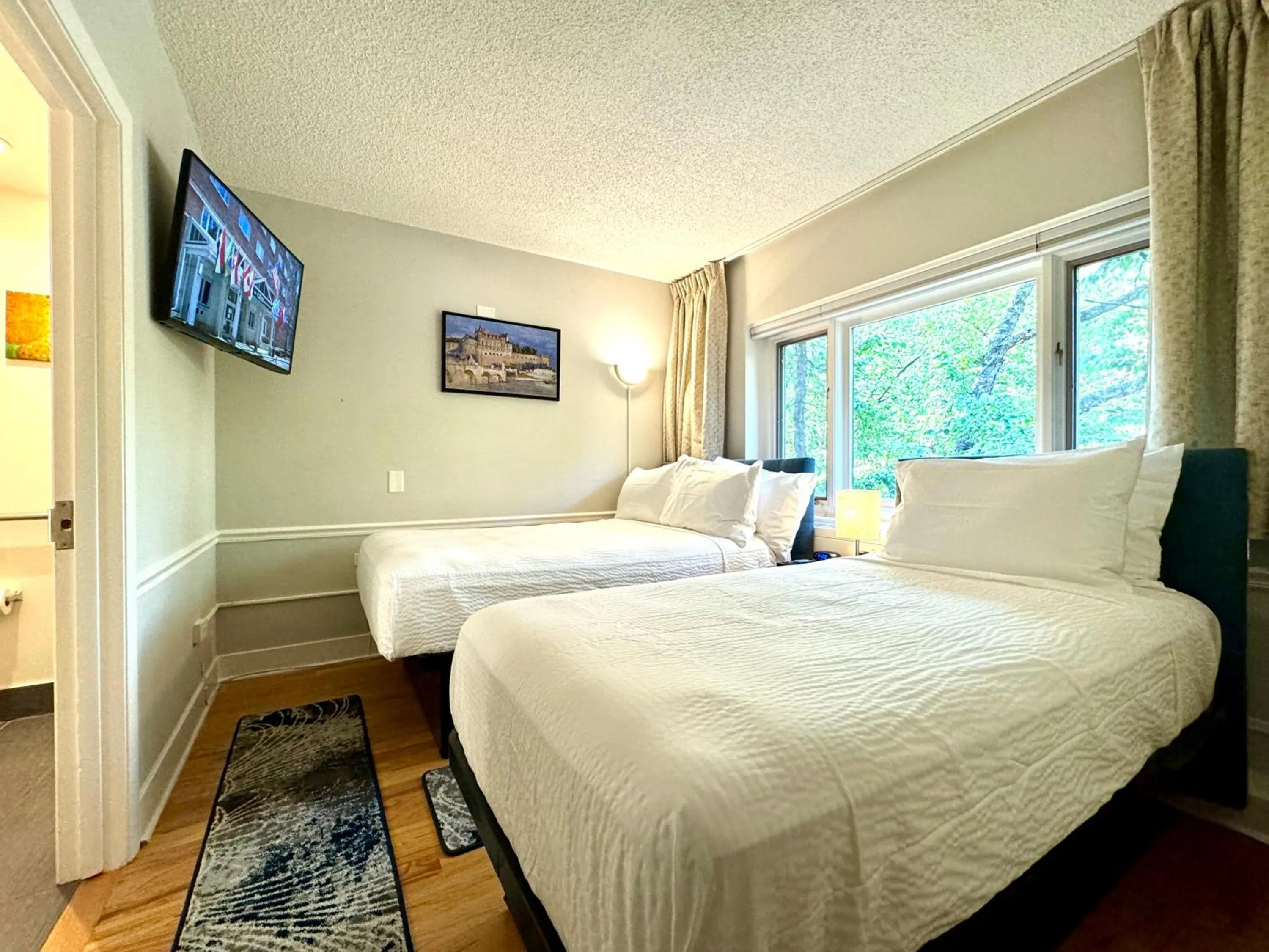 Bedroom, Bed in The GEM Museum Suites