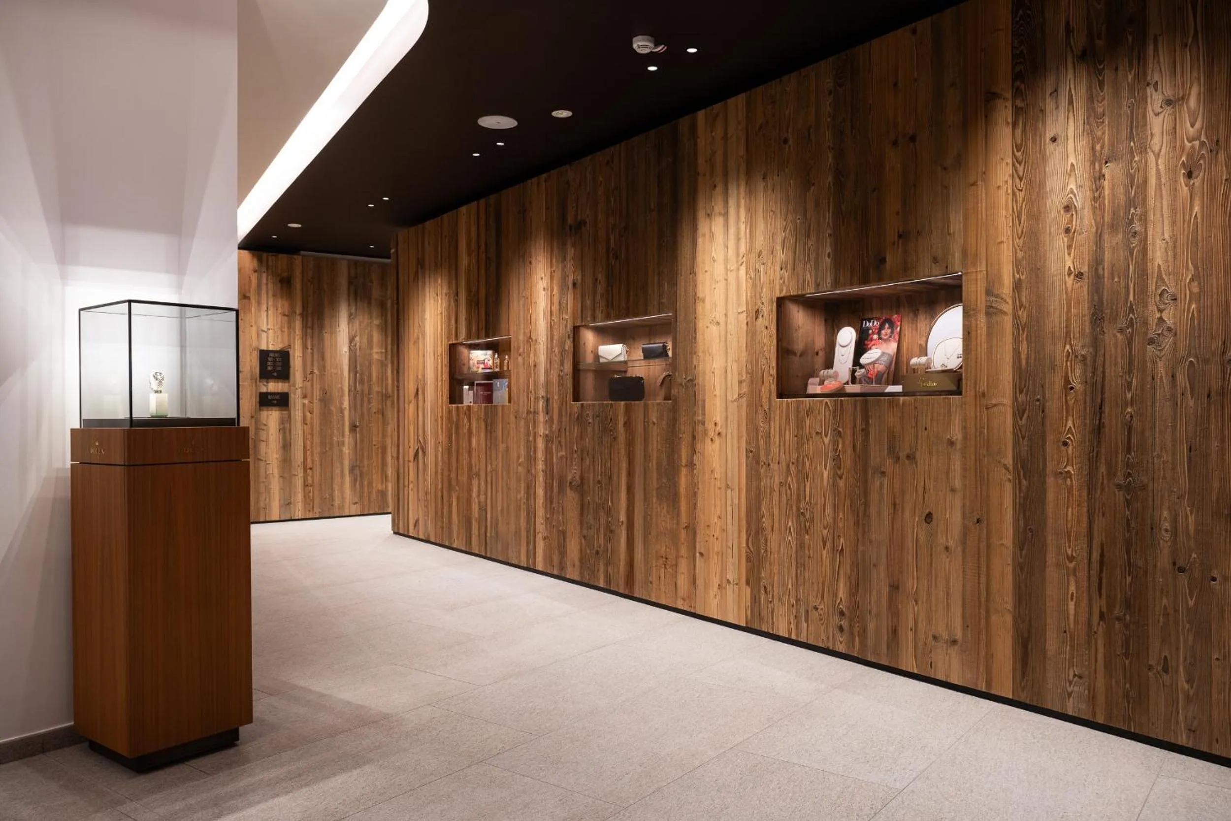 Lobby or reception in Grand Hotel Courmayeur Mont Blanc, by R Collection Hotels