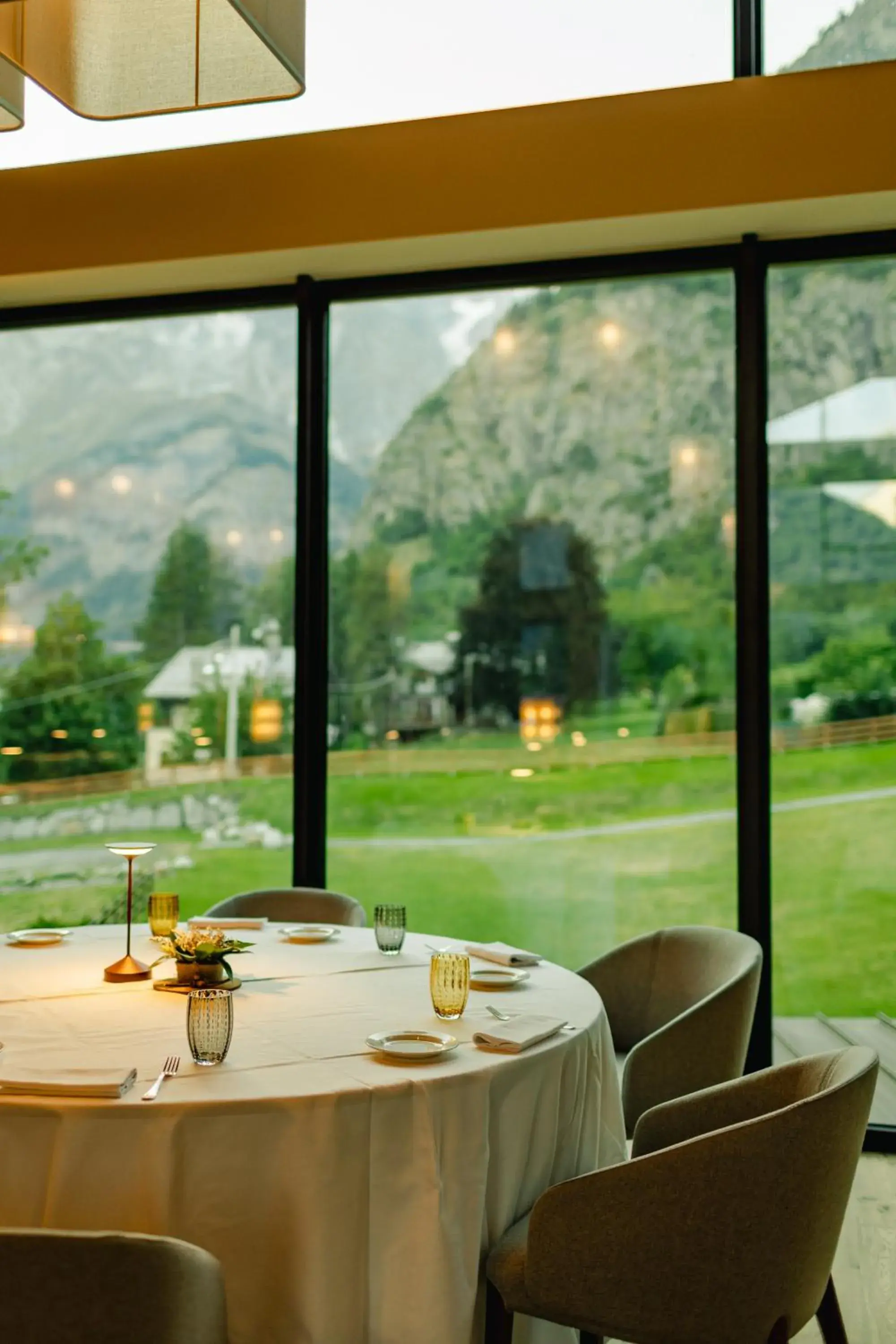 Restaurant/places to eat in Grand Hotel Courmayeur Mont Blanc, by R Collection Hotels Restaurant/places to eat in Grand Hotel Courmayeur Mont Blanc, by R Collection Hotels
