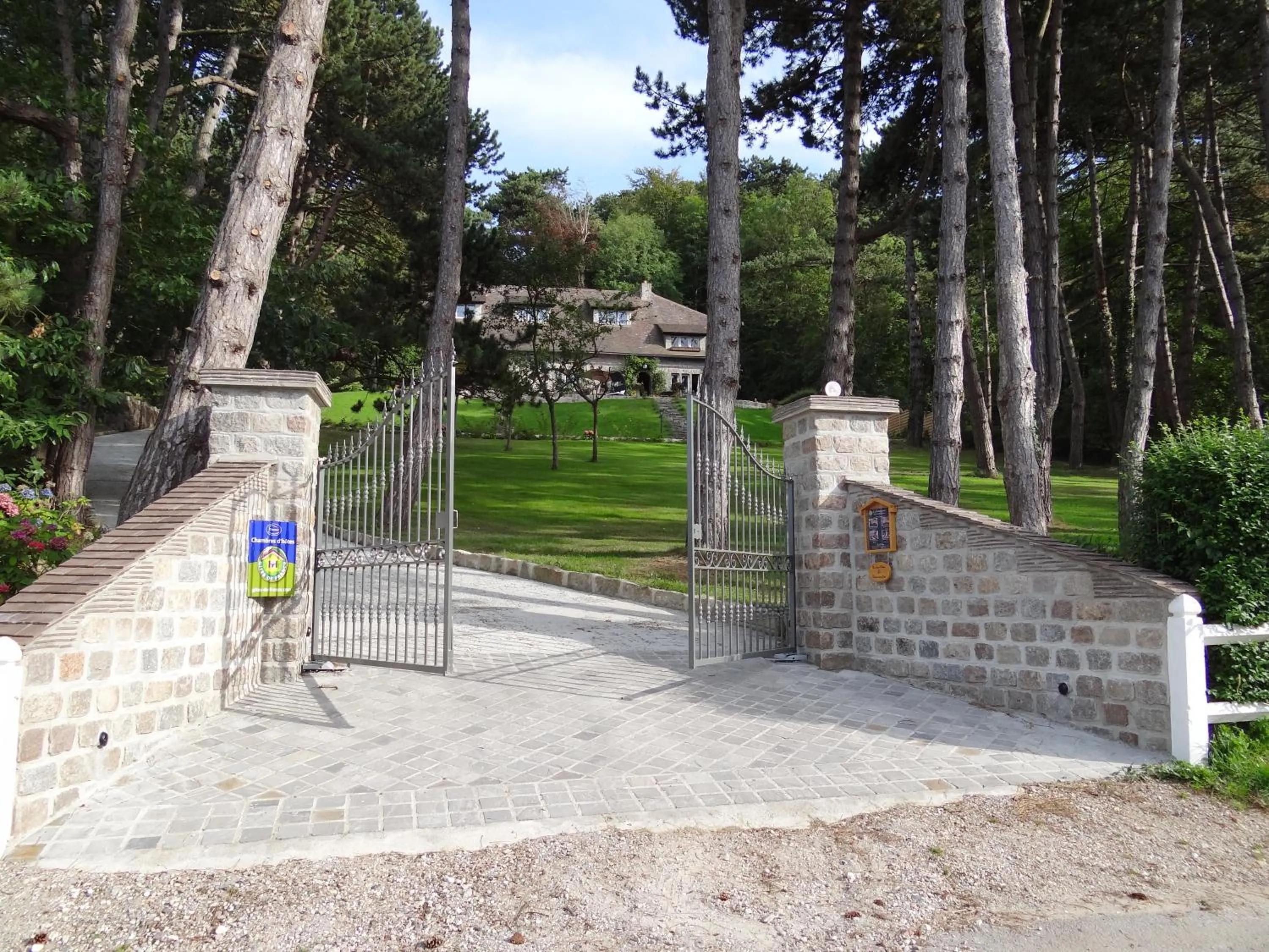 Garden in Chambres d'Hôtes Le Grismoustier