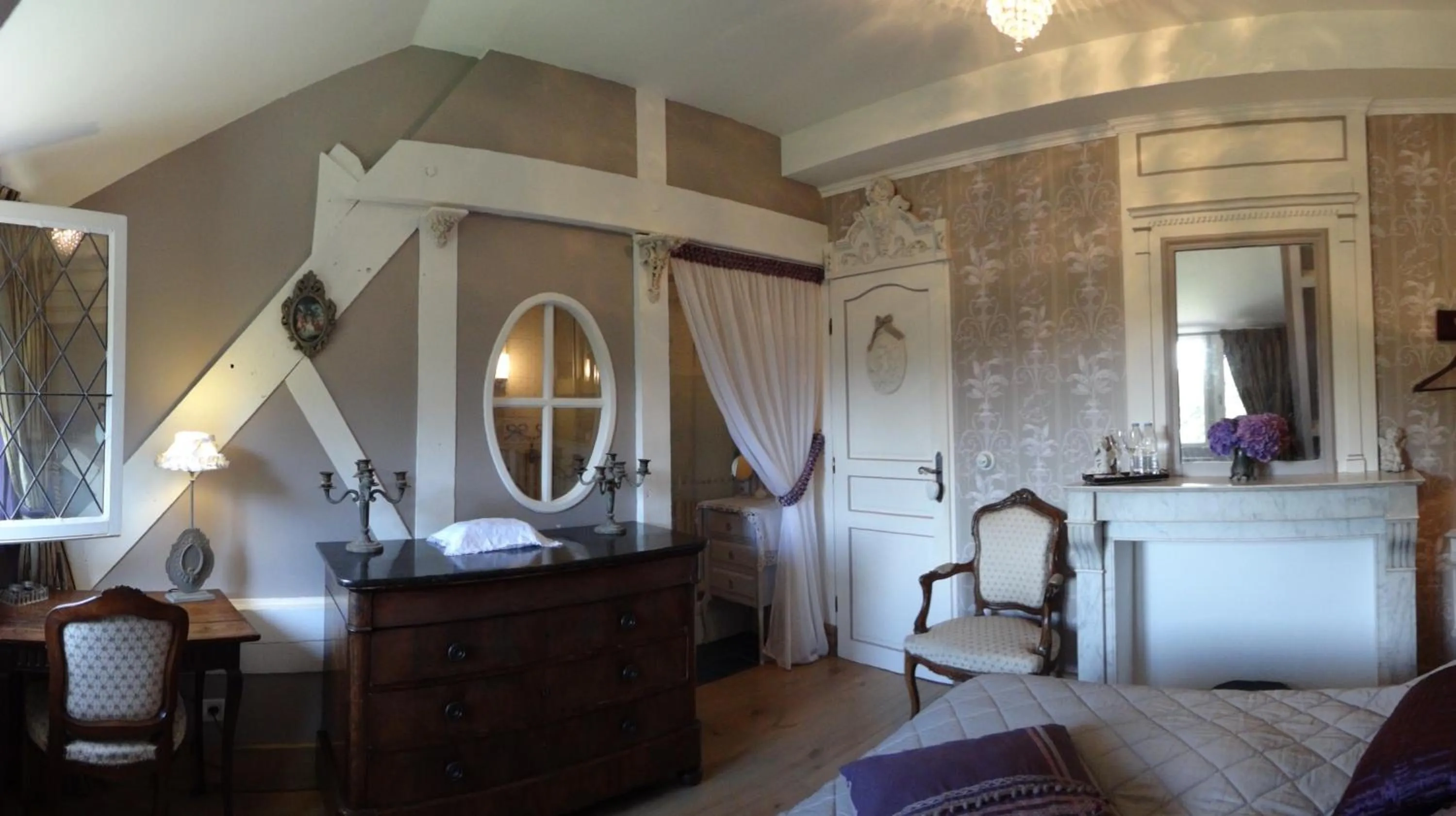 Bedroom, Bed in Chambres d'Hôtes Le Grismoustier