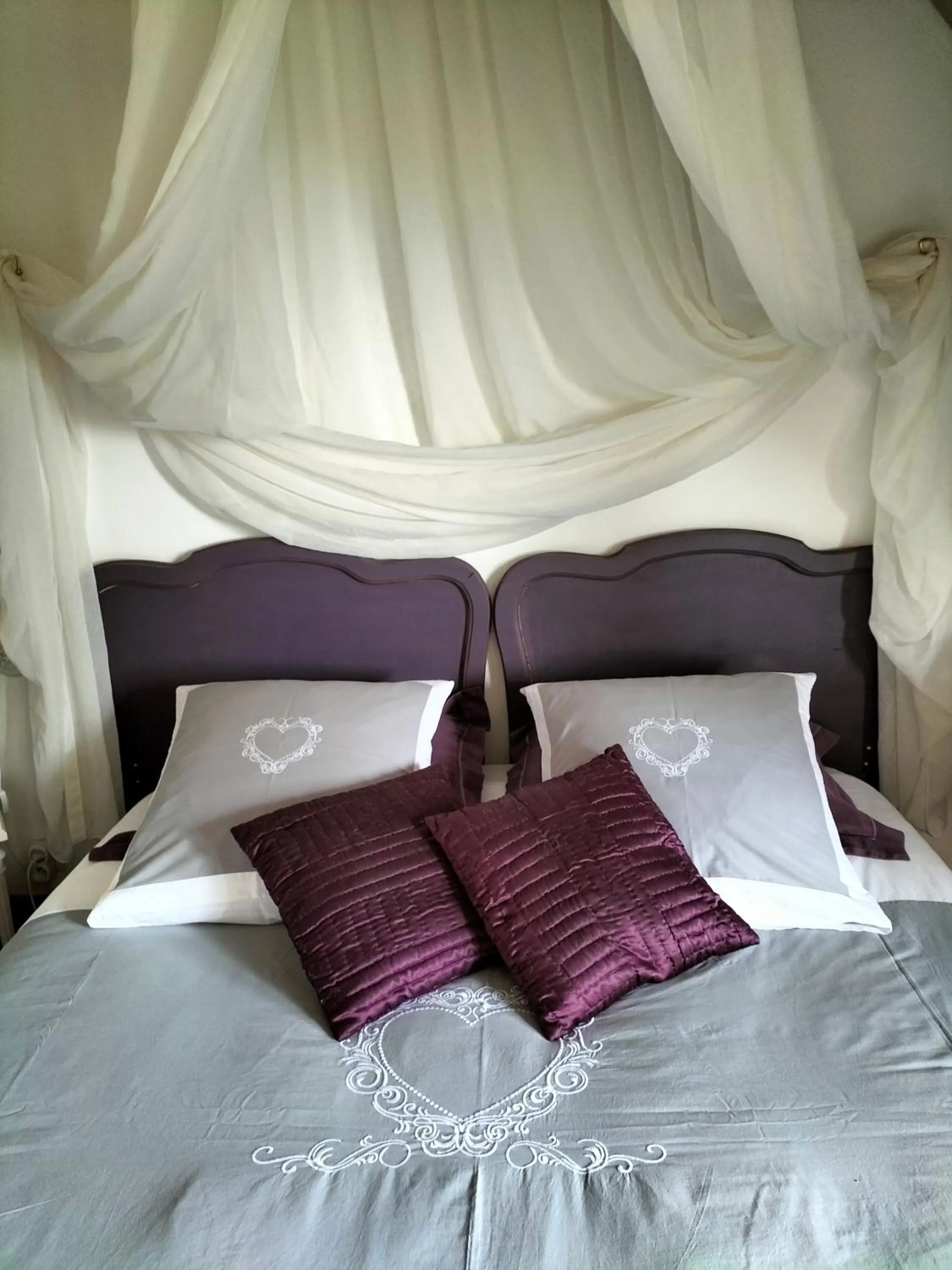 Bedroom, Bed in Chambres d'Hôtes Le Grismoustier