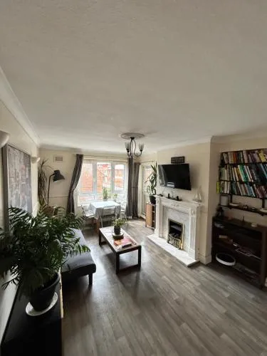 Brindley Place 3 rooms flat