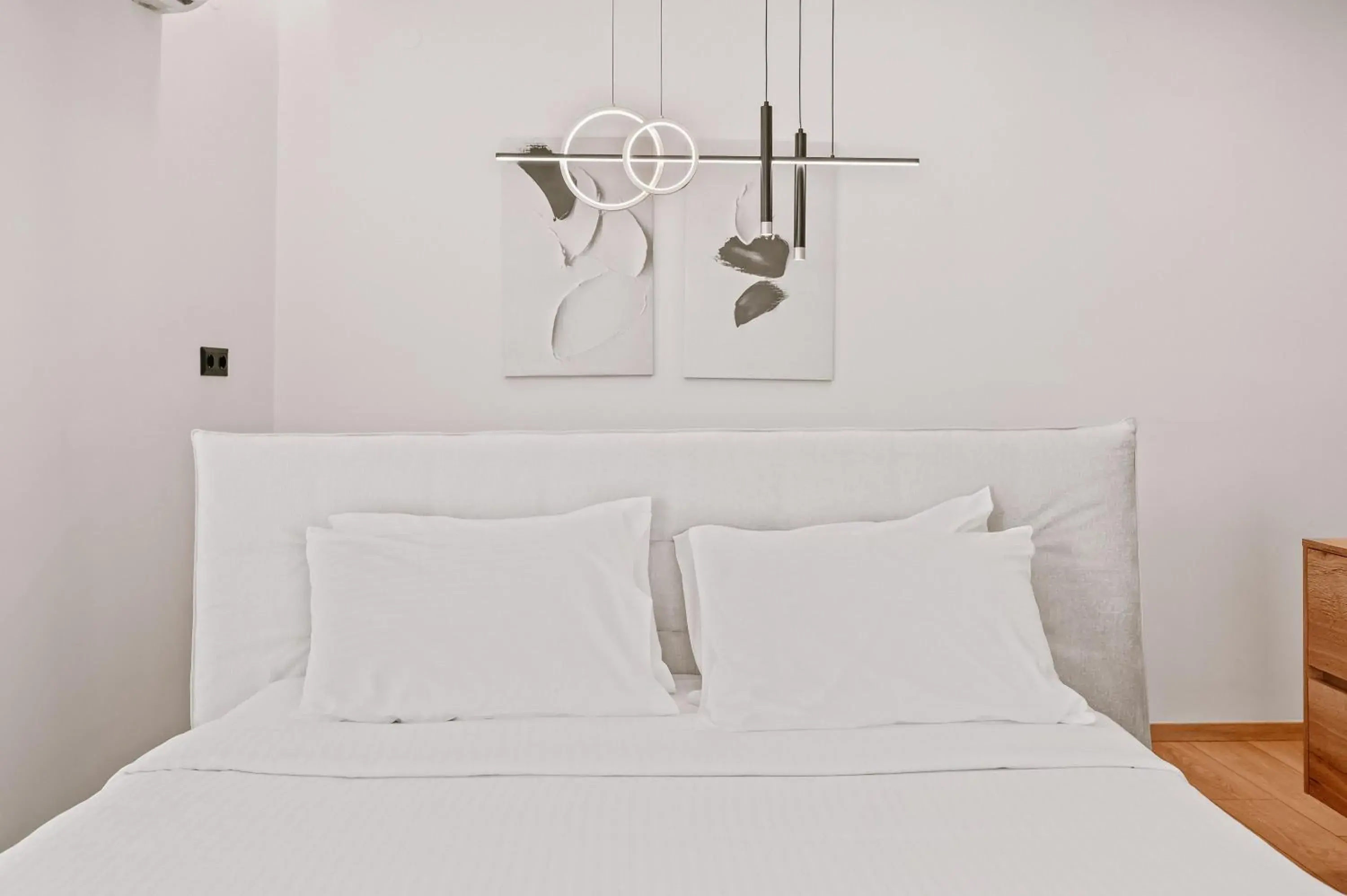 Deluxe Double Room with Balcony in Plānis Str Urban Suites by Semavί Deluxe Double Room with Balcony in Plānis Str Urban Suites by Semavί