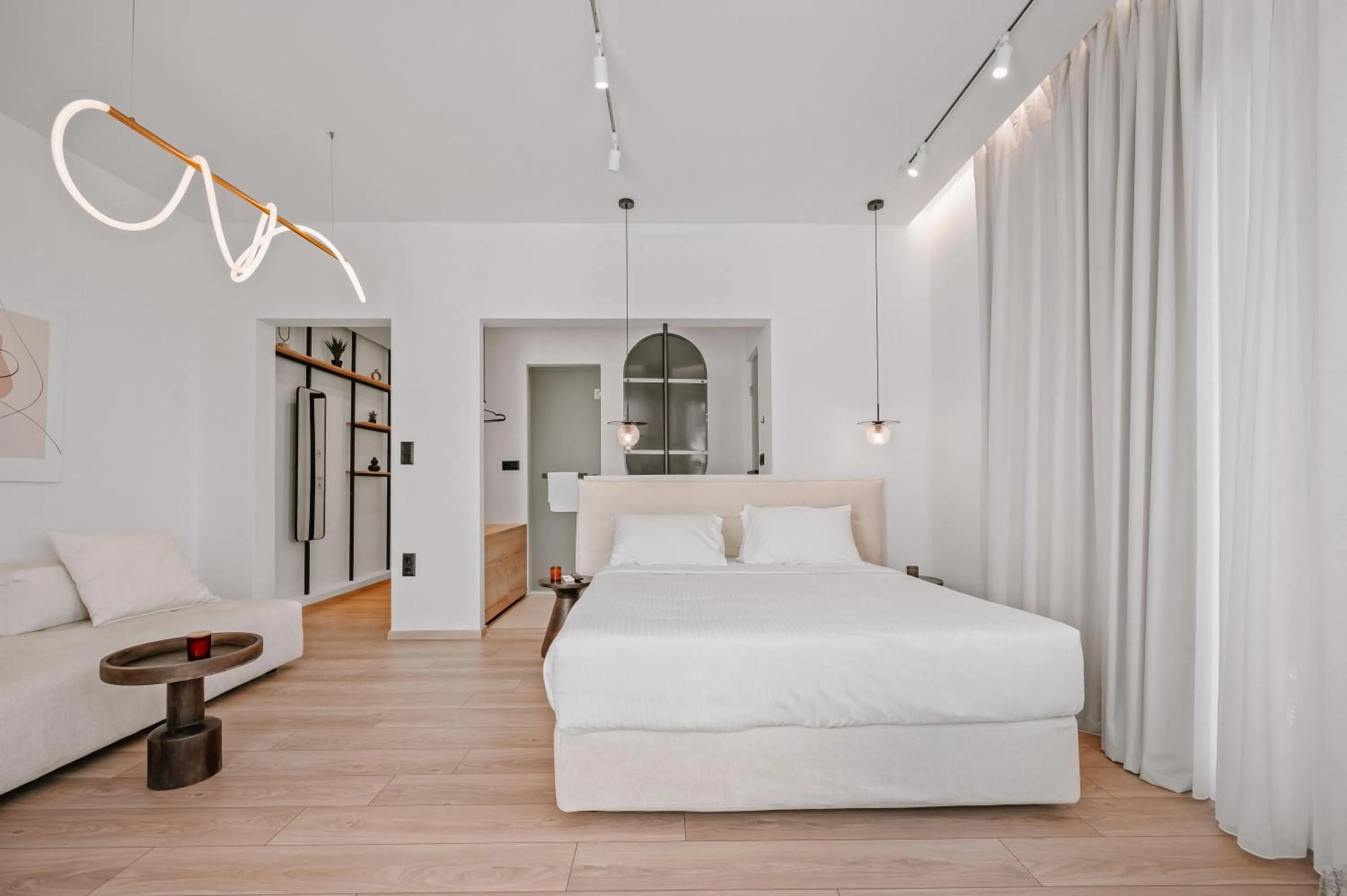 Bed in Plānis Str Urban Suites by Semavί