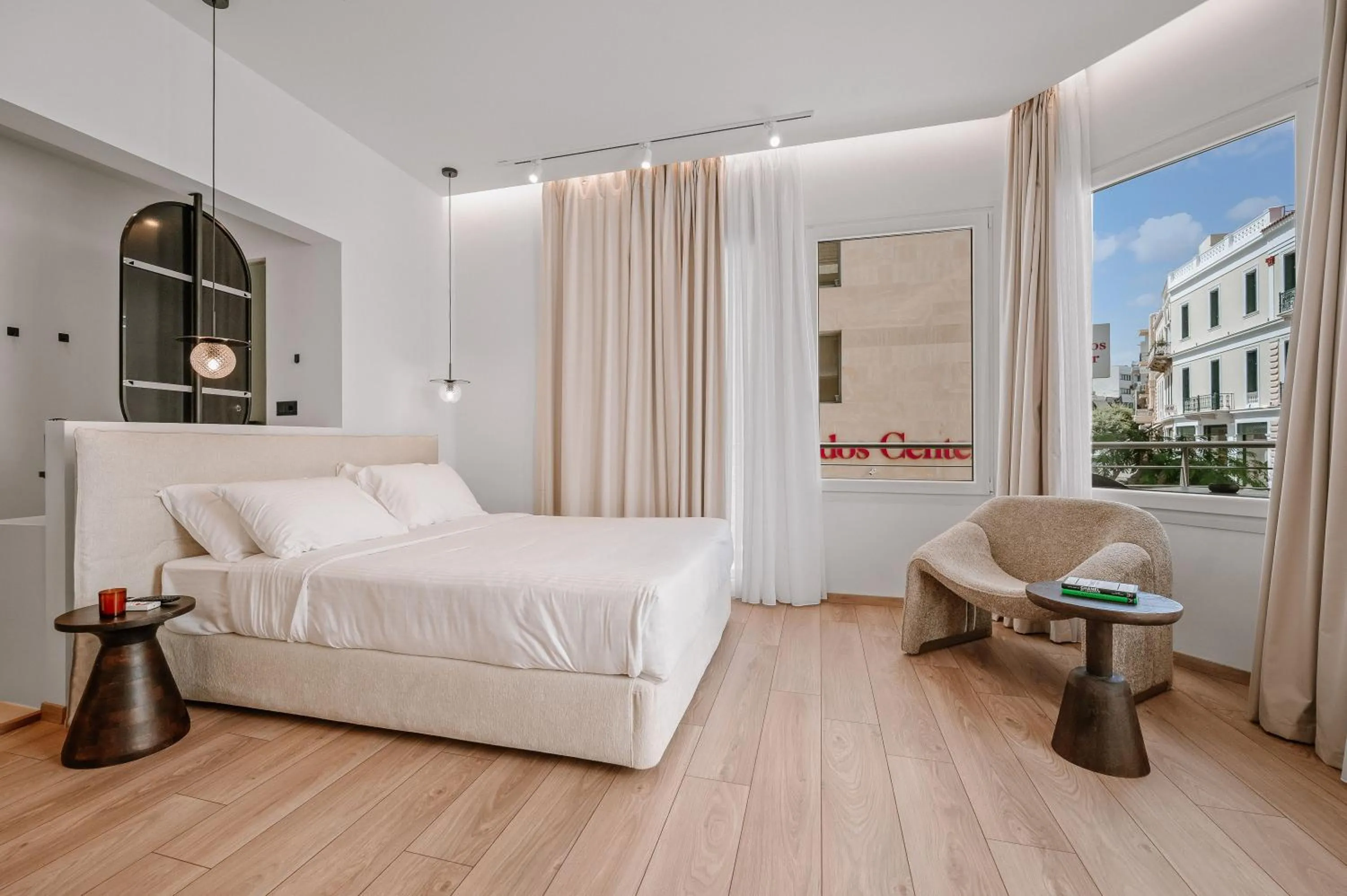 Bed in Plānis Str Urban Suites by Semavί
