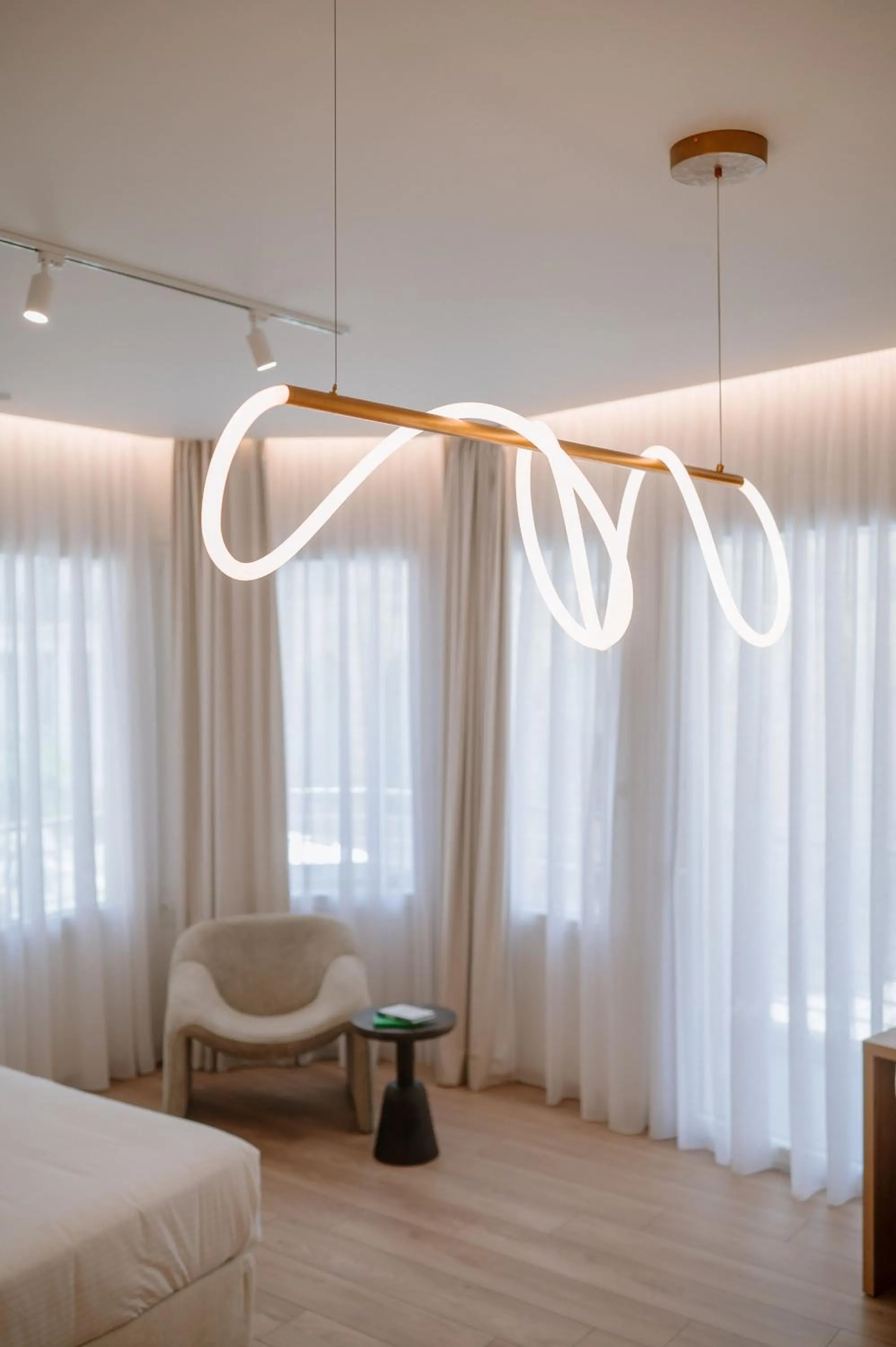 Photo of the whole room, Bed in Plānis Str Urban Suites by Semavί