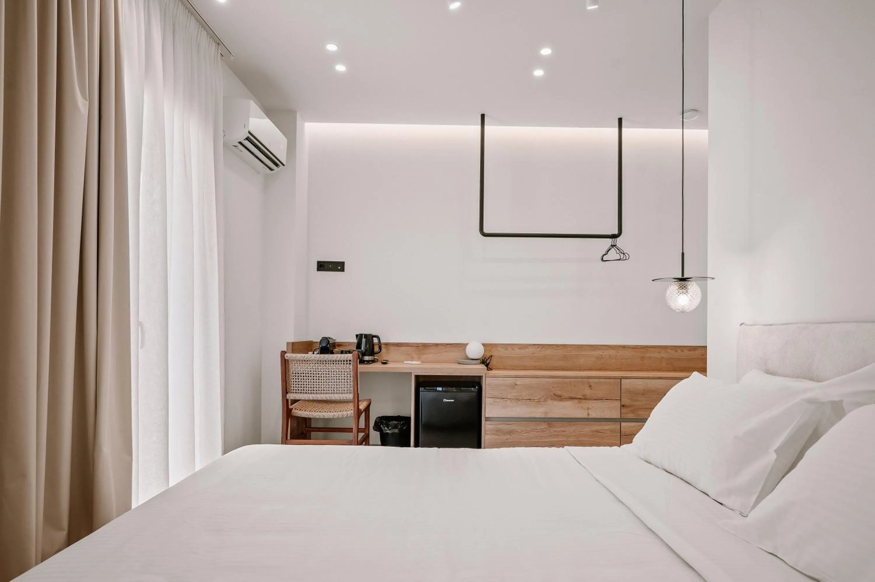 Bed in Plānis Str Urban Suites by Semavί