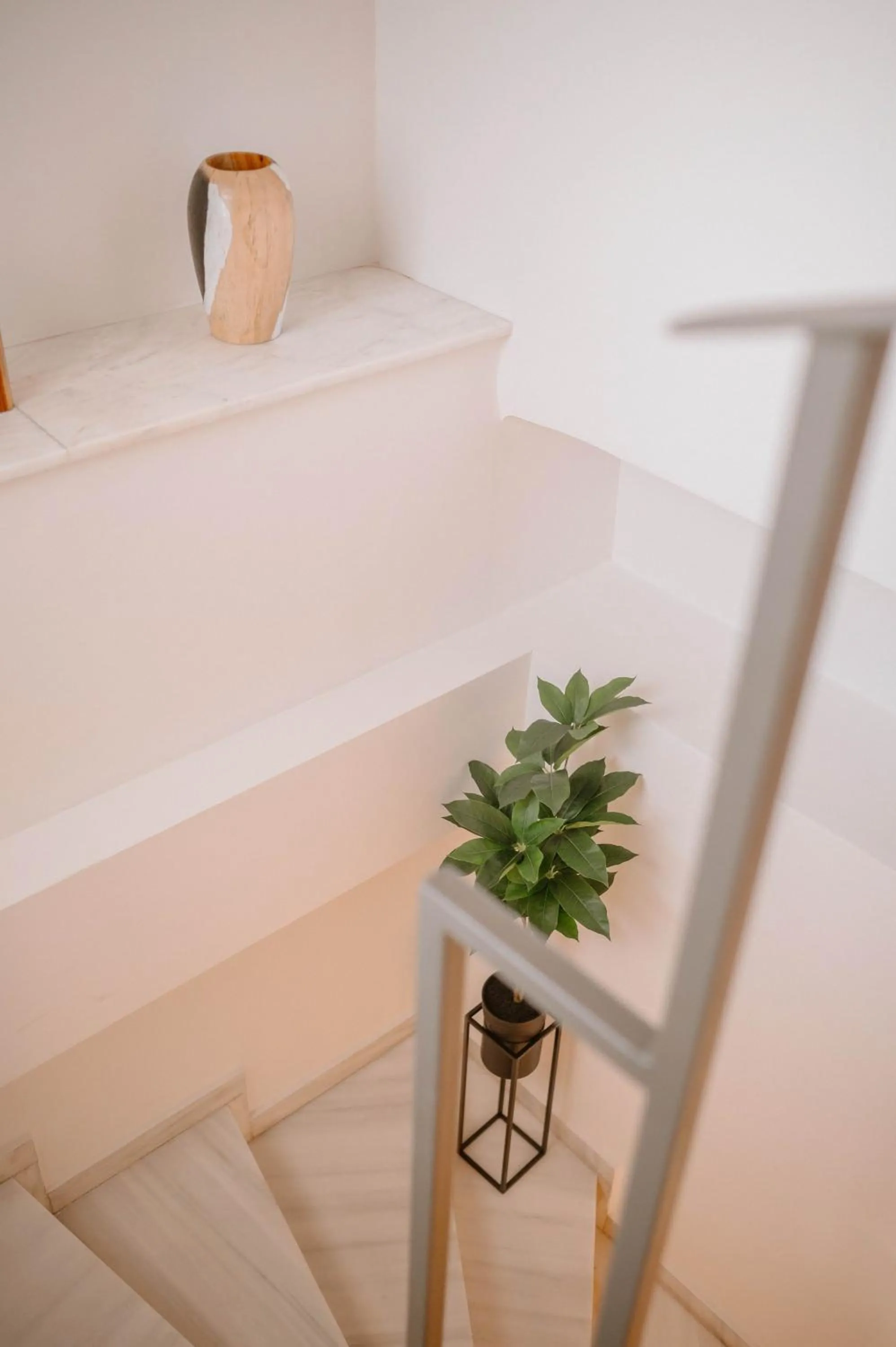 On site in Plānis Str Urban Suites by Semavί