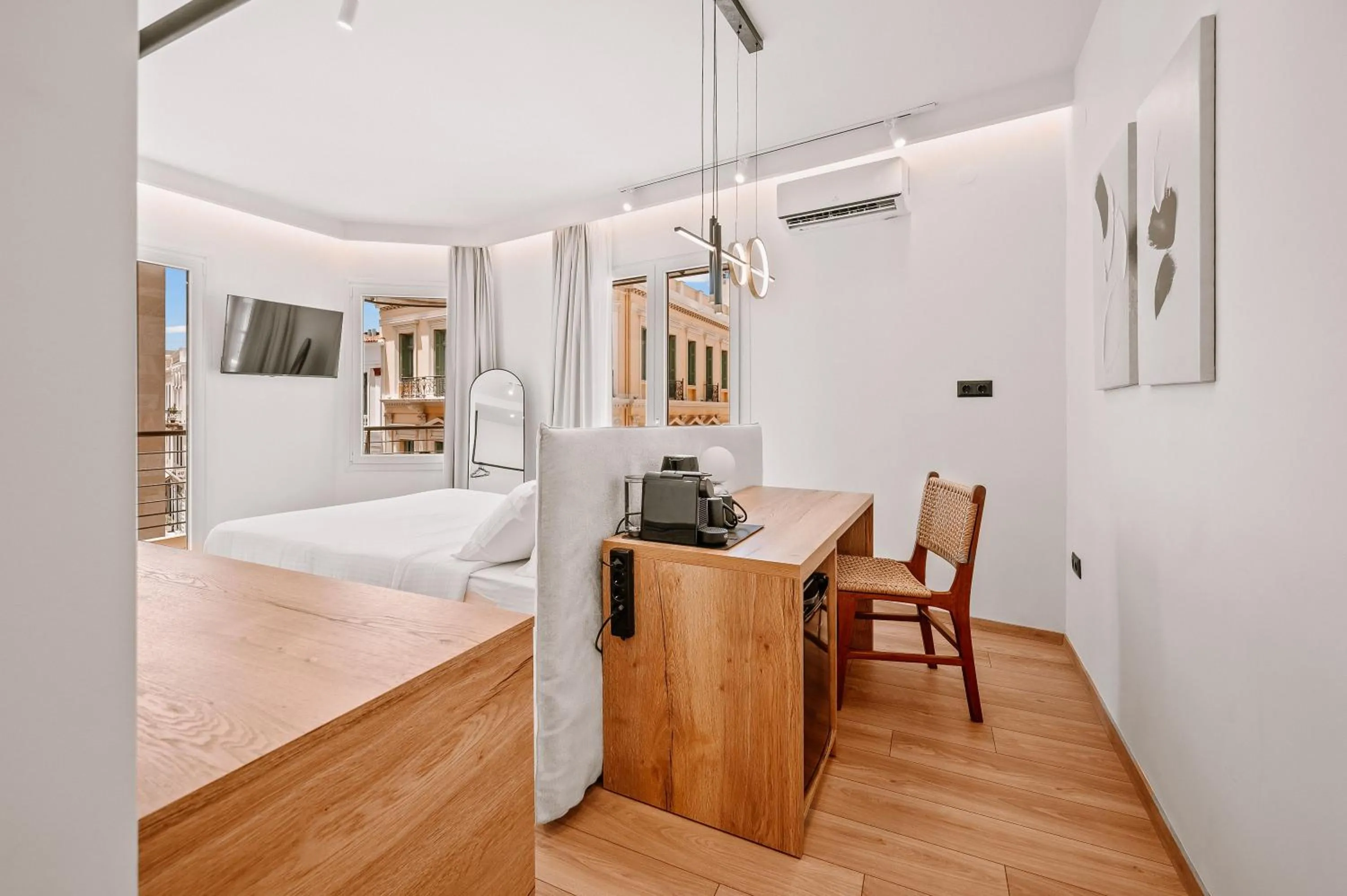 TV and multimedia, Bed in Plānis Str Urban Suites by Semavί