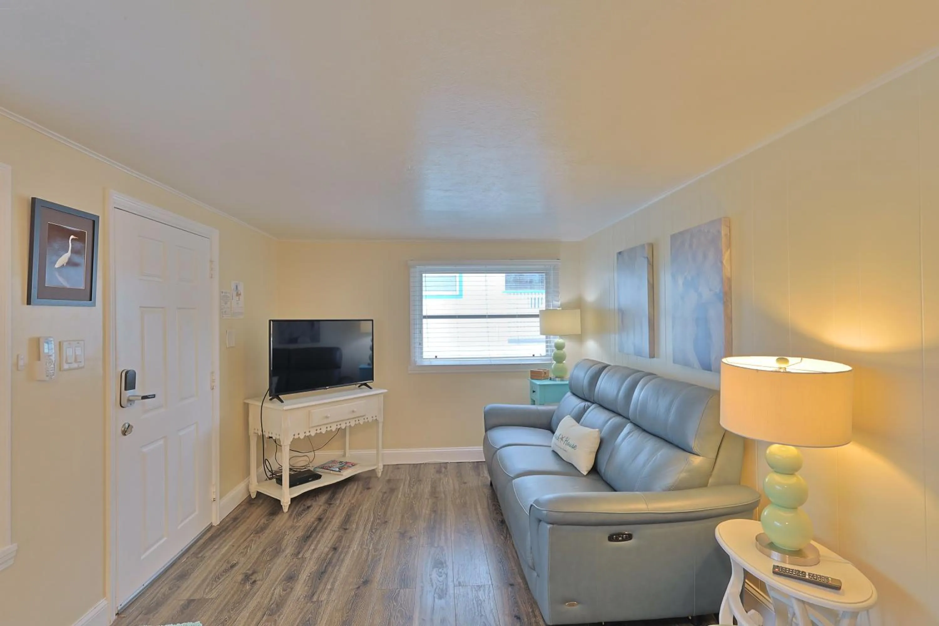 Living room in The Inn on Siesta Key