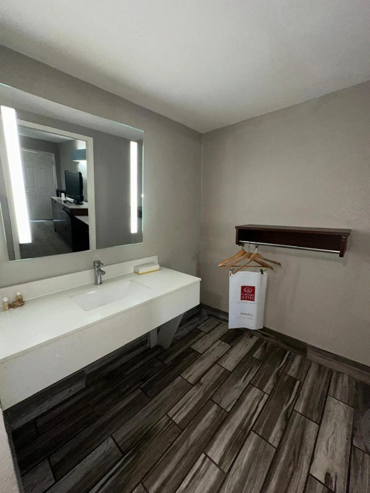 Bathroom in Jameson Inn Winder